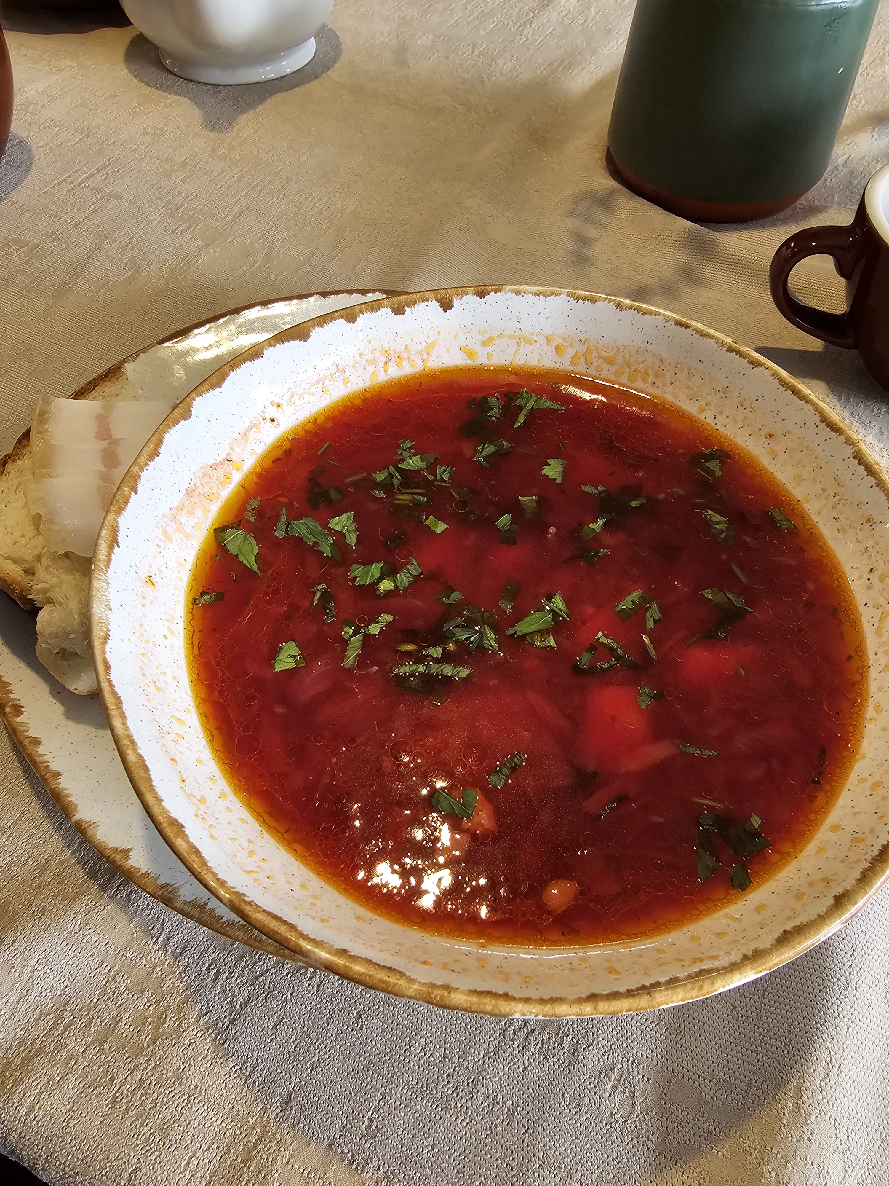 Ресторан-піцерія Family image 6