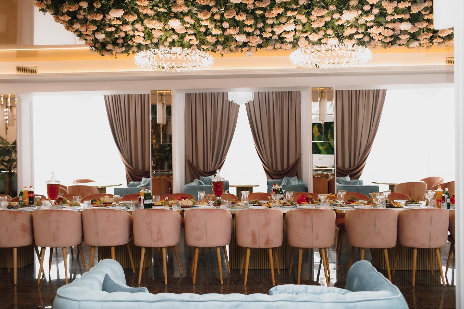 Holi Day Рестобар image 1