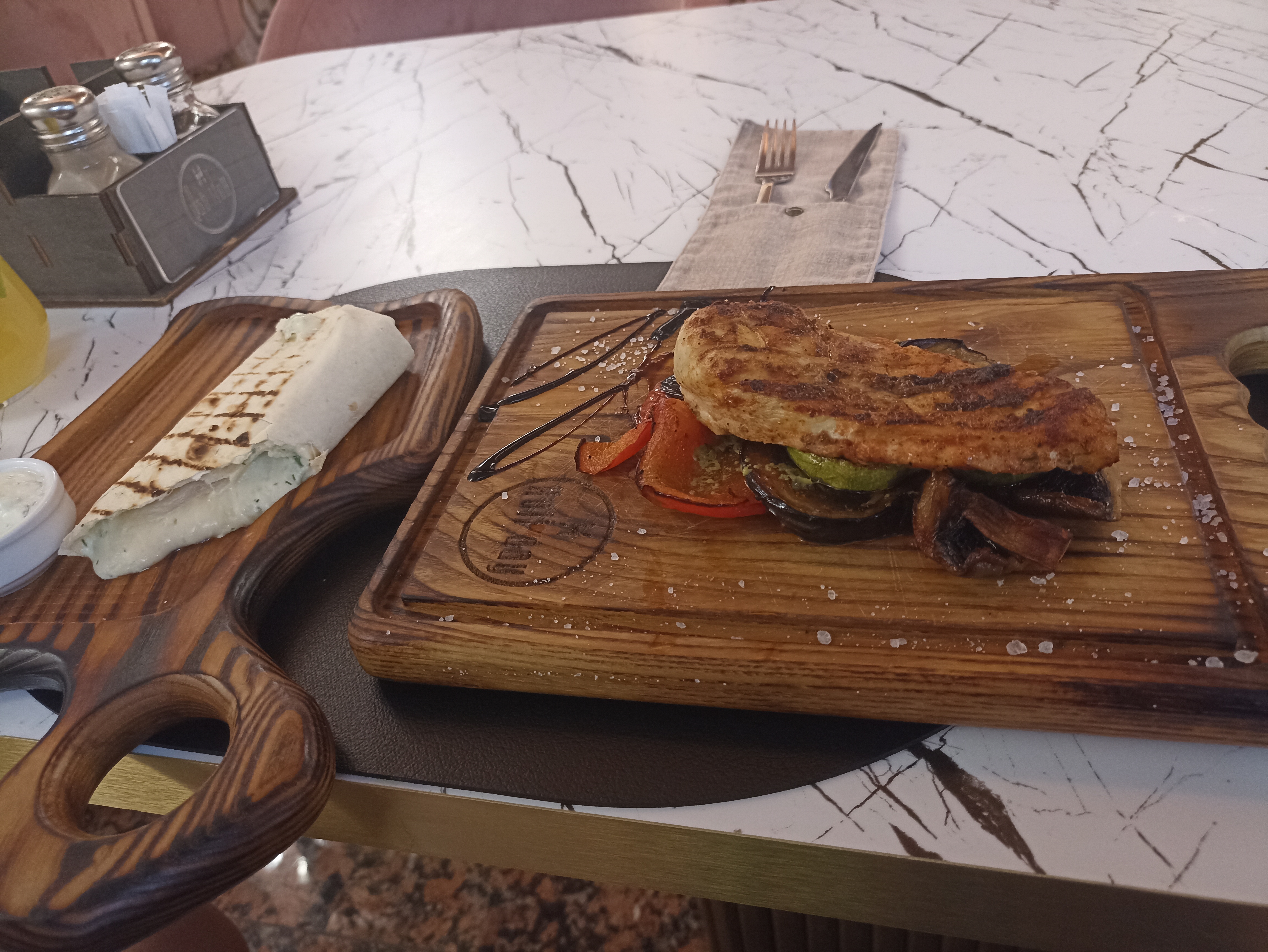 Holi Day Рестобар image 6