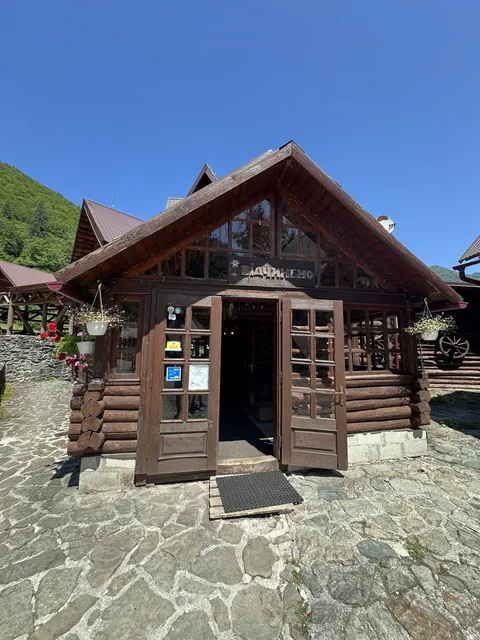 Kolyba-Muzey image 4