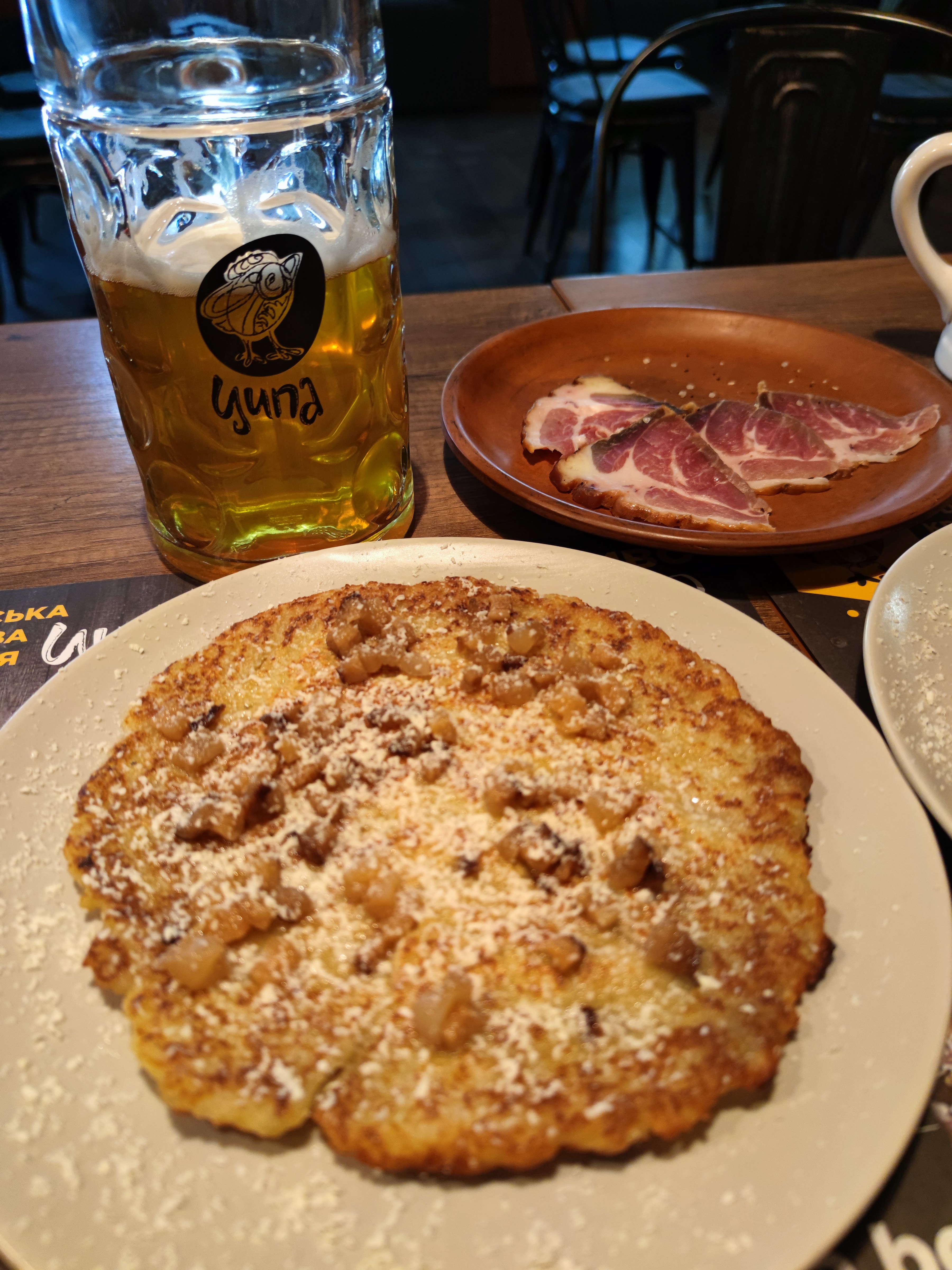 Кремзлик. Готель - Хостел - та й Кафе image 2