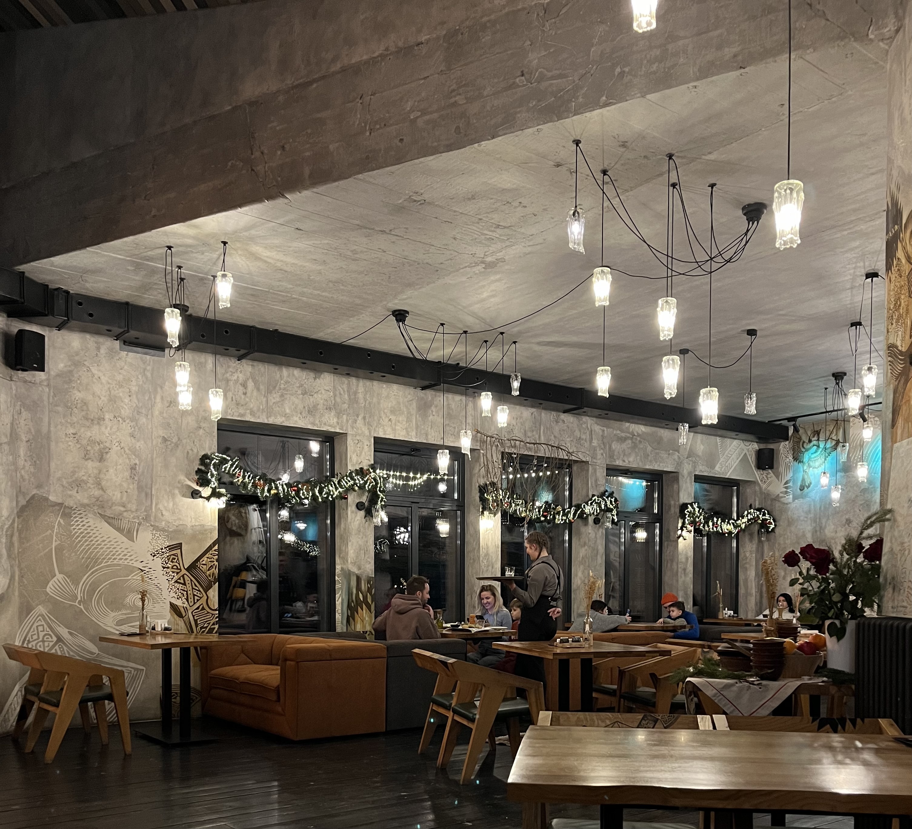 "Hranʹ" Hrylʹ Restoran image 4