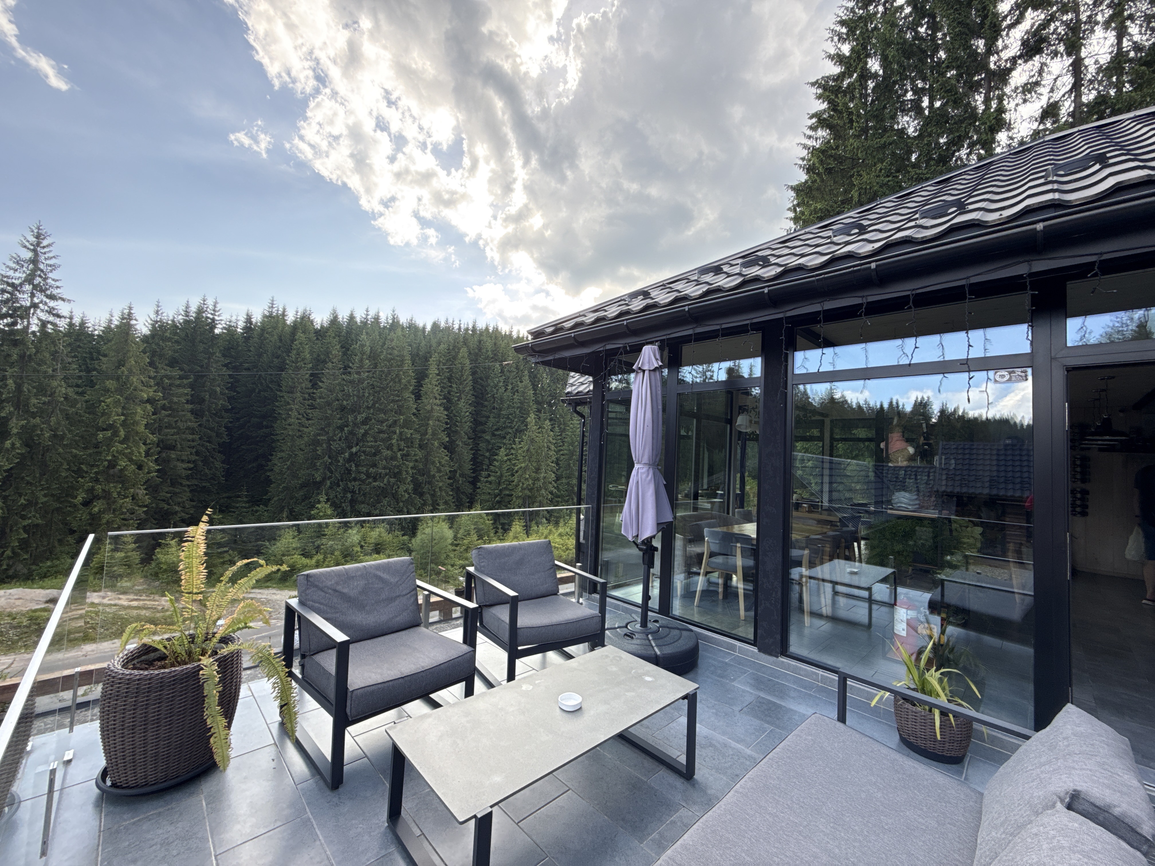 "Шишка" готель-ресторан image 3