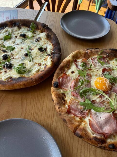 Bar&Pizza LAVINA image 8
