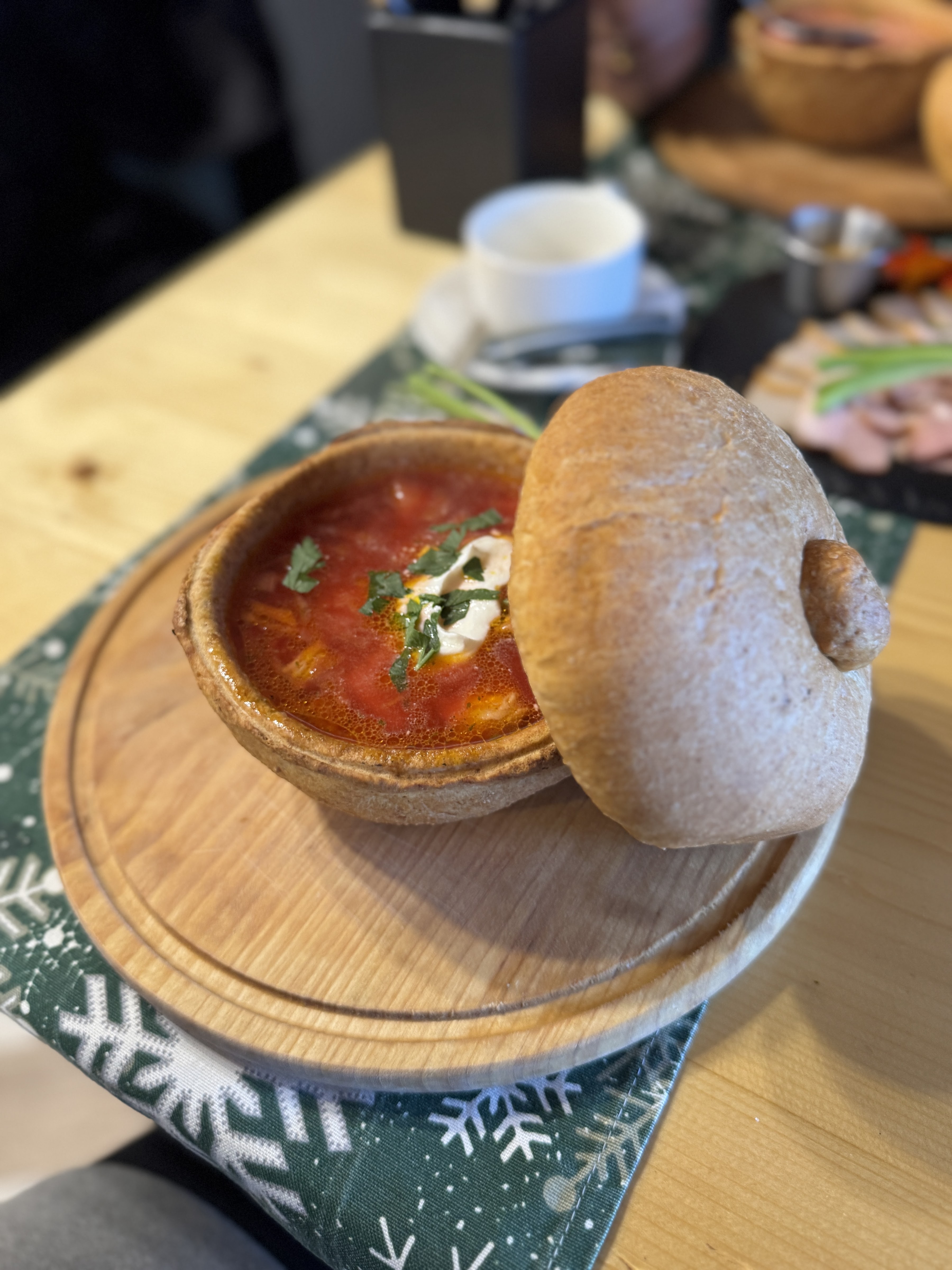 Restoran "Vysokyy Hrunʹ" image 4