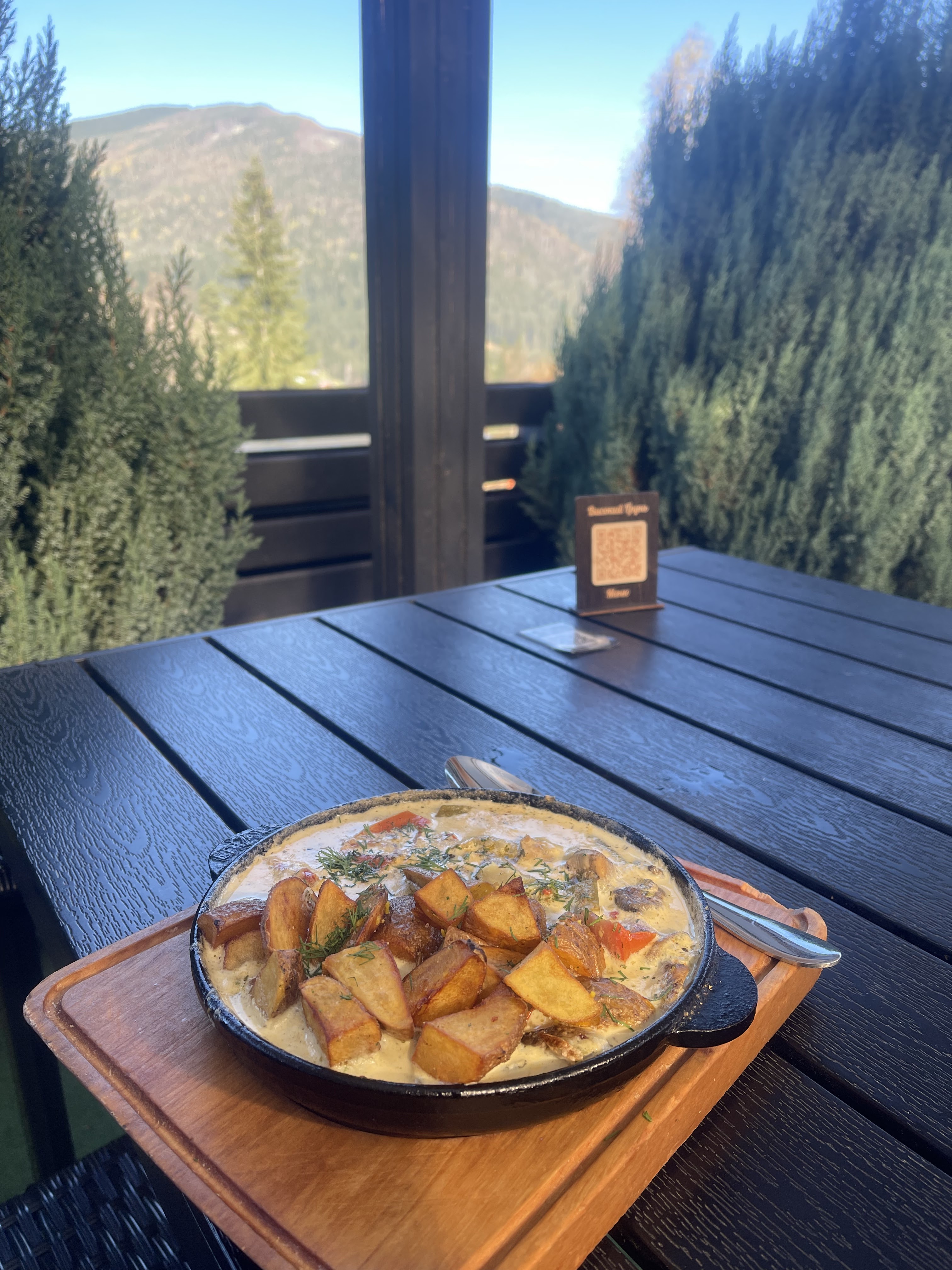 Restoran "Vysokyy Hrunʹ" image 10