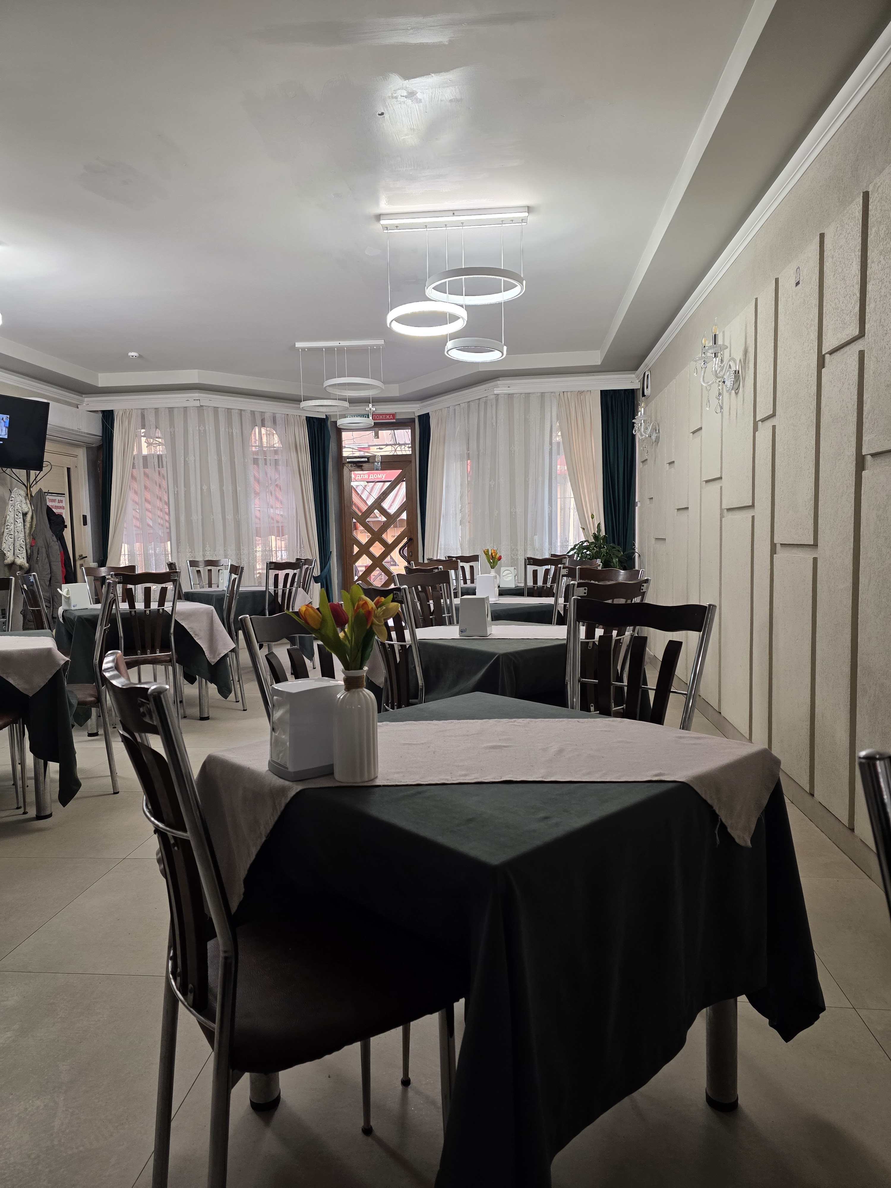 Restoran-"Ukrayinochka" image 4