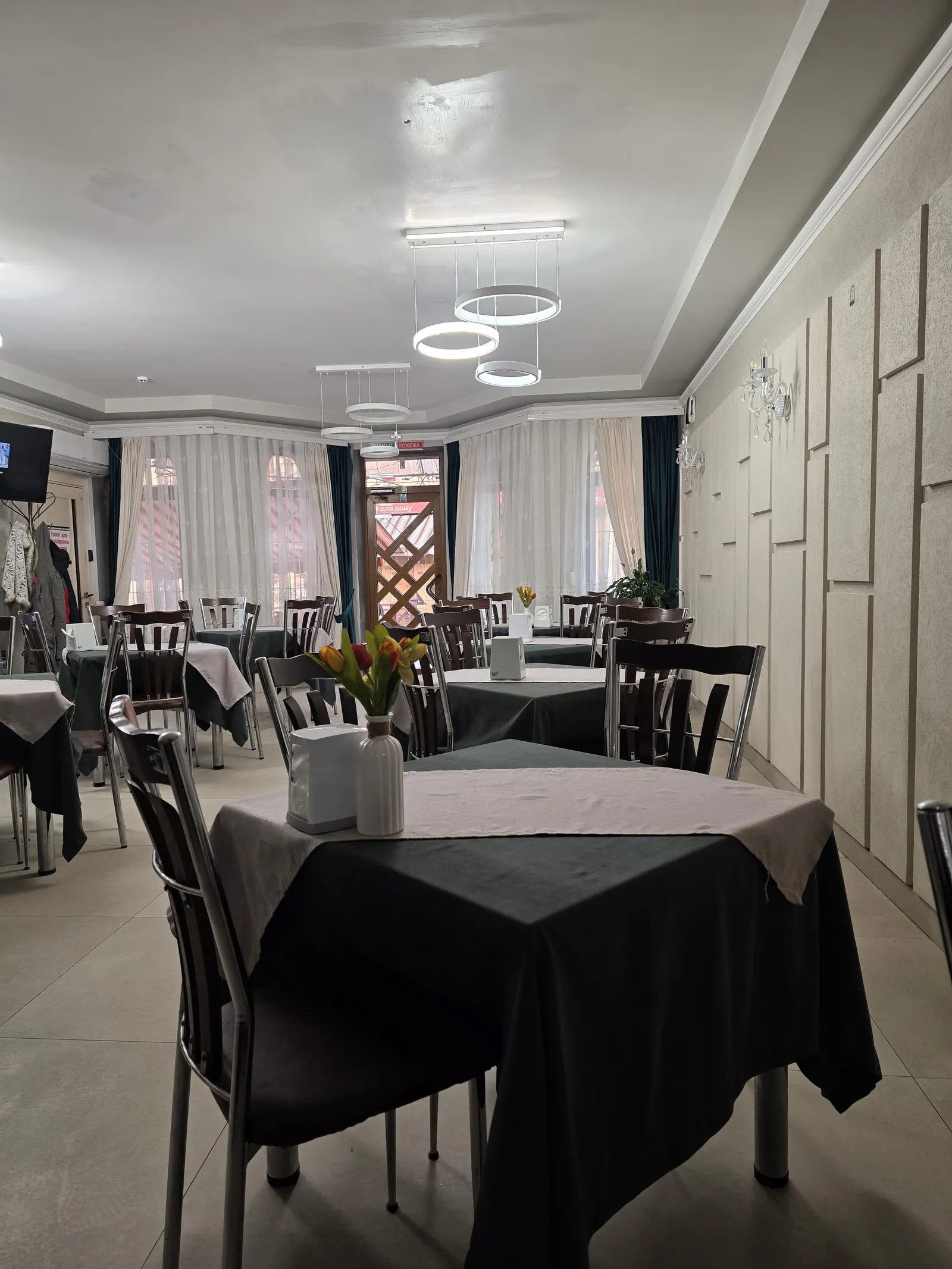 Restoran-"Ukrayinochka" image 4