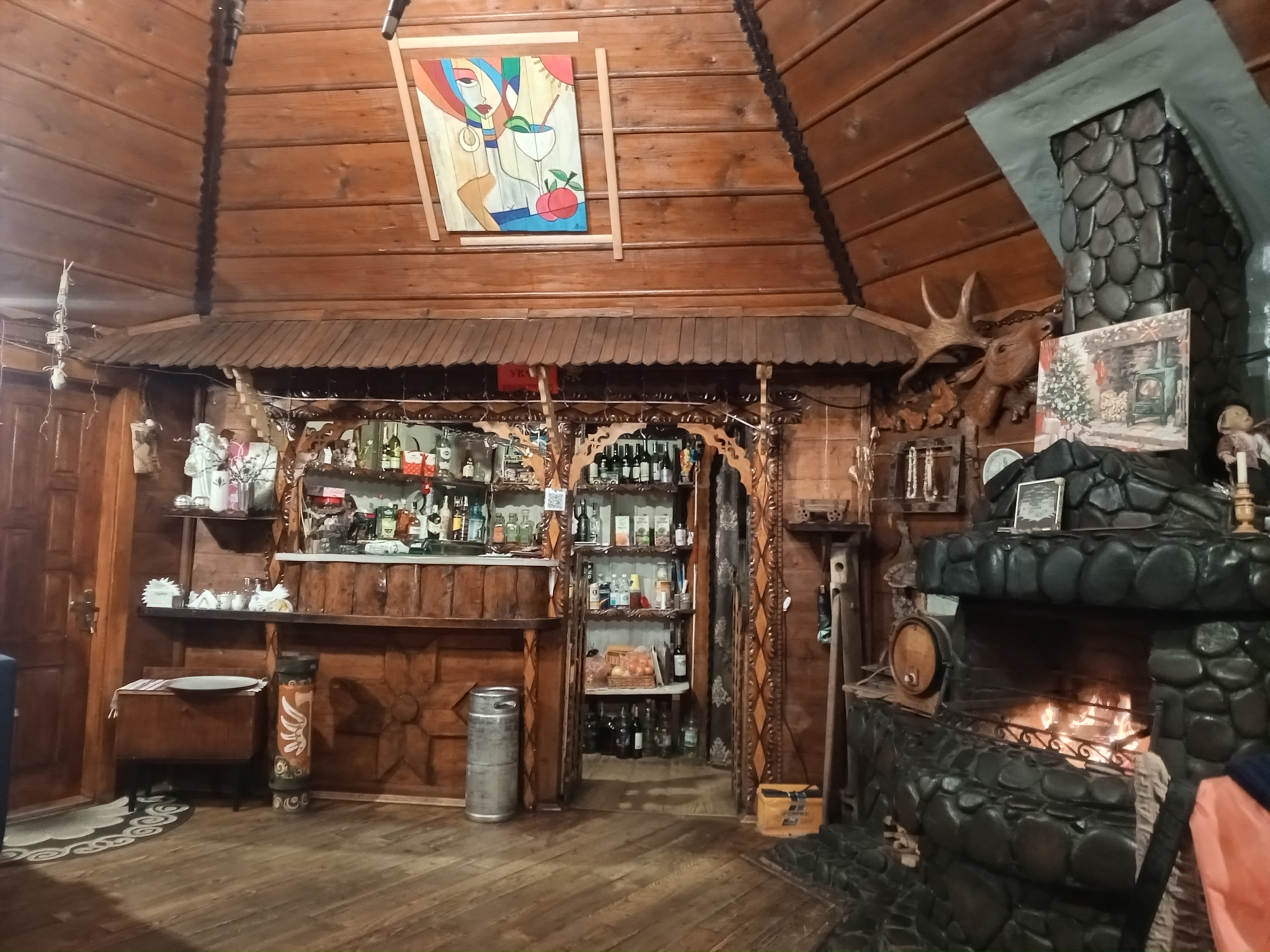 Hostynnyy Dvir "Karpat·sʹkyy Vodohray" image 3