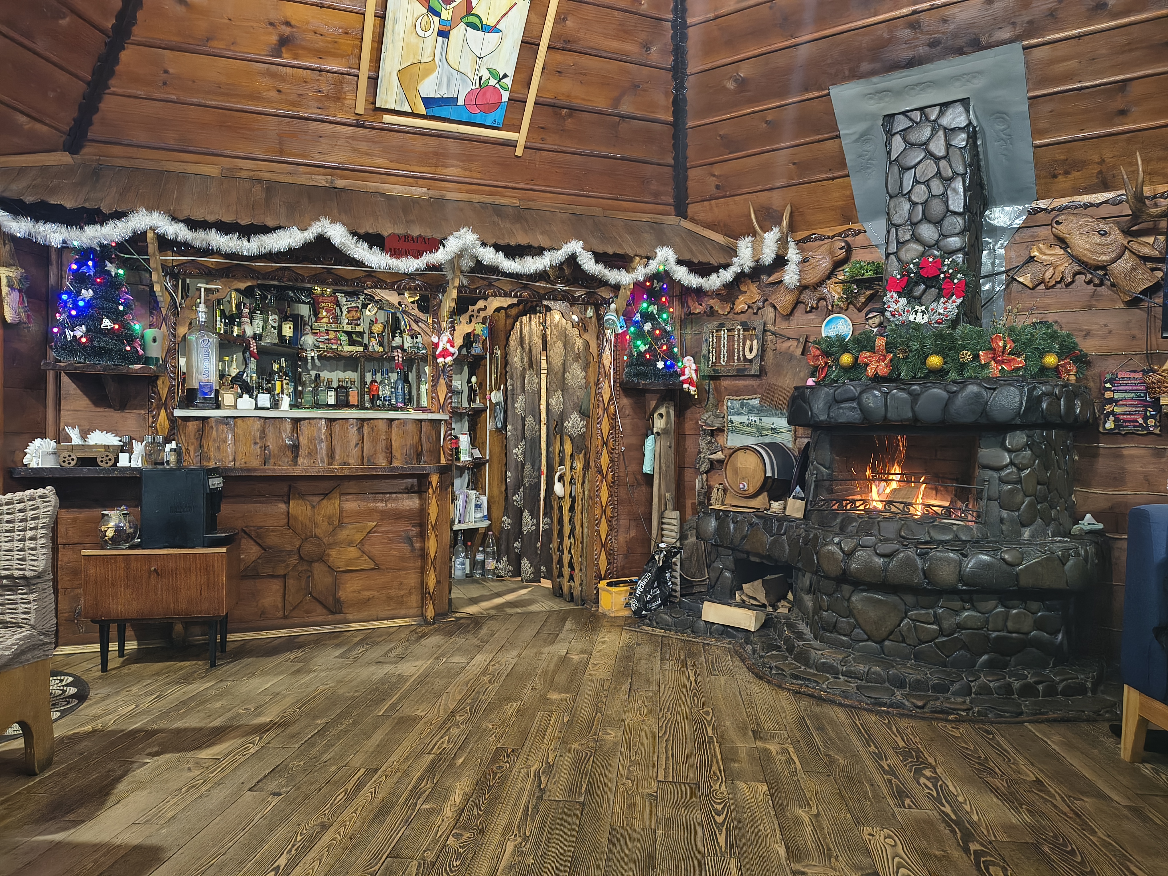 Hostynnyy Dvir "Karpat·sʹkyy Vodohray" image 5