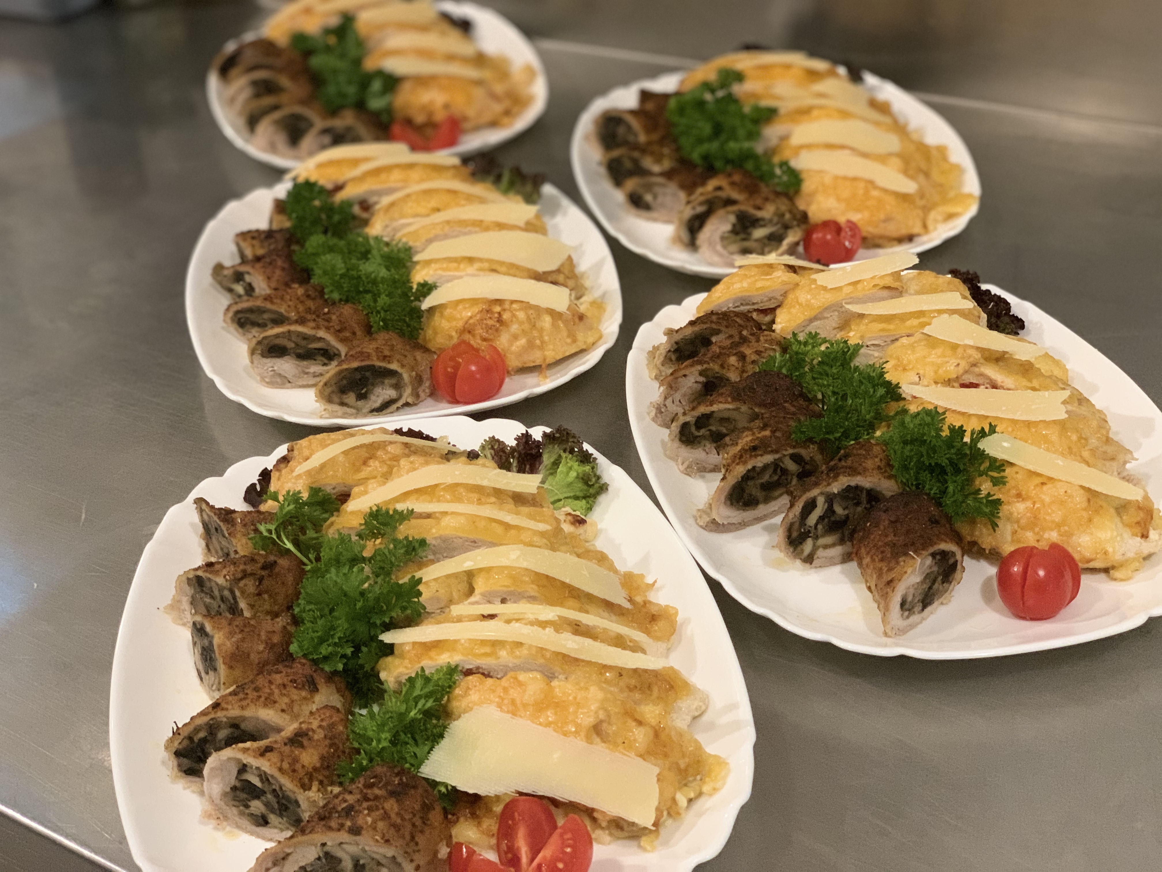 Recreation and restaurant complex "Lordly House" image 6