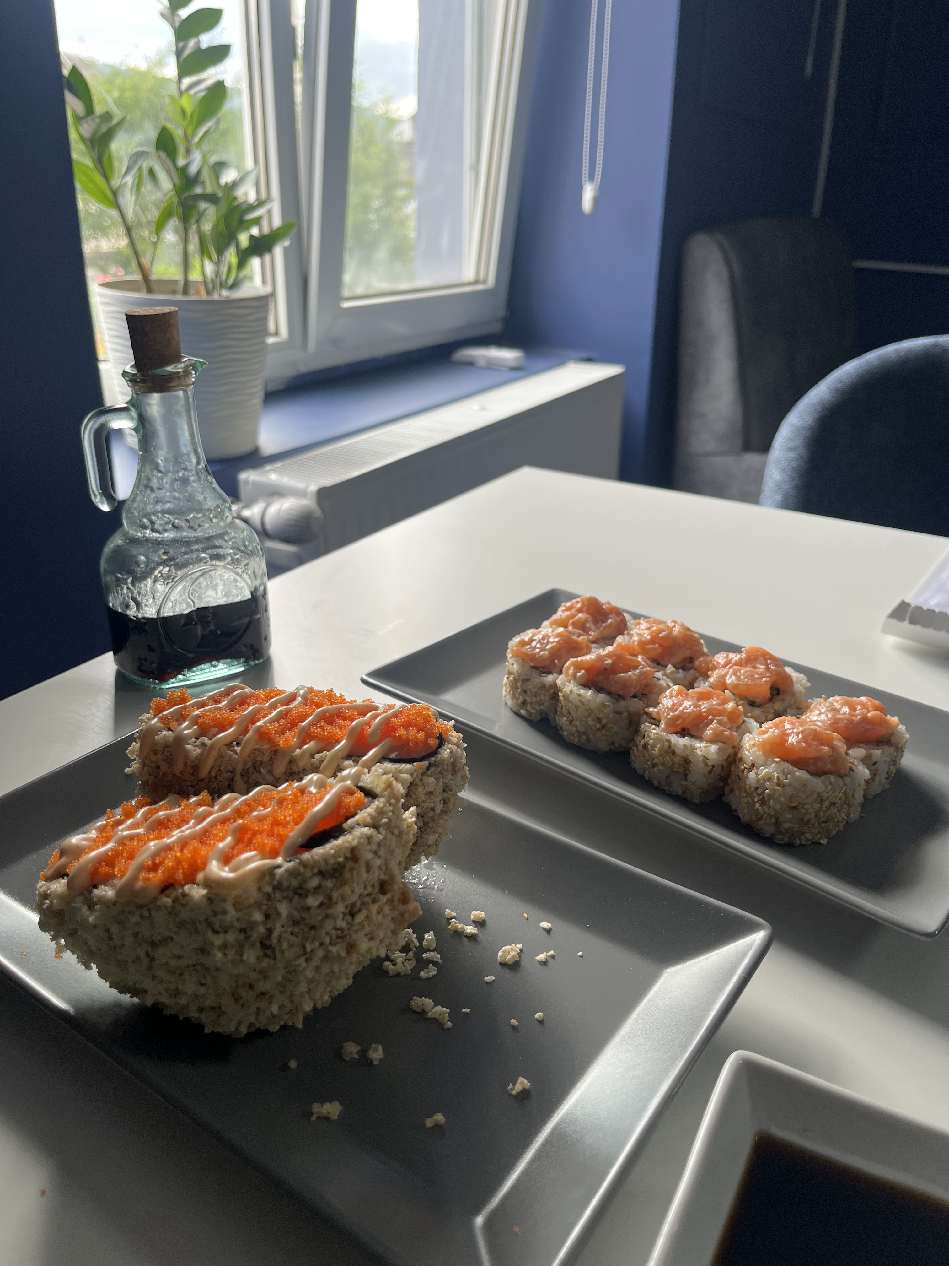 SUSHI USHI - ДОСТАВКА СУШІ КОСІВ image 10