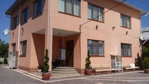 Lubava image 4