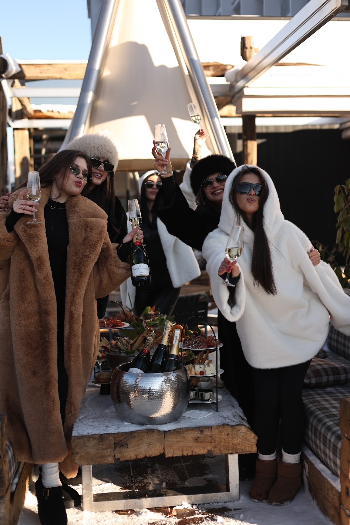 Yeti Terrace image 3