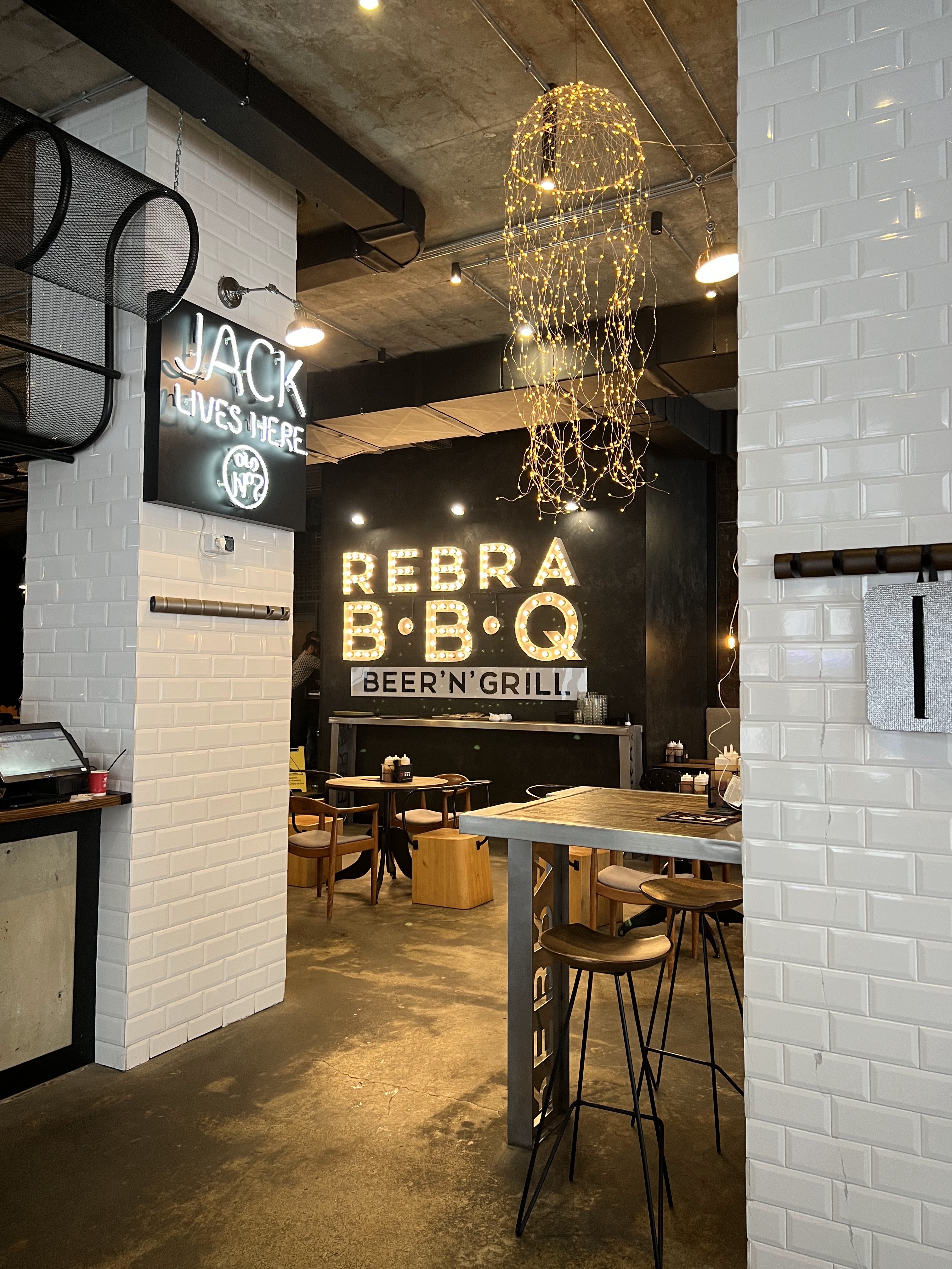 Rebra BBQ beer`n`grill image 2