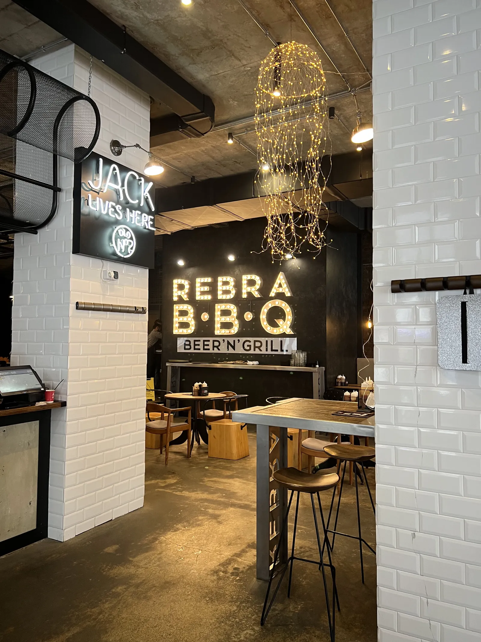 Rebra BBQ beer`n`grill image 2