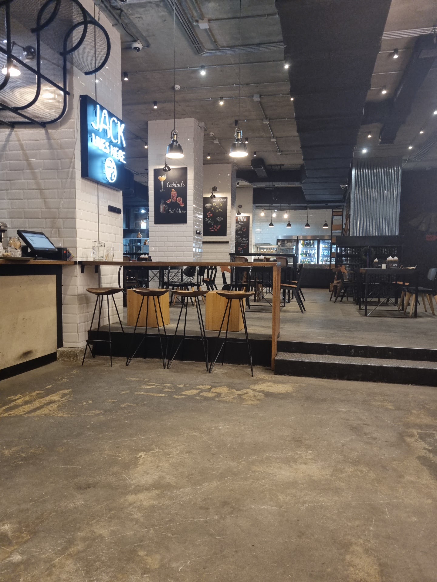 Rebra BBQ beer`n`grill image 4