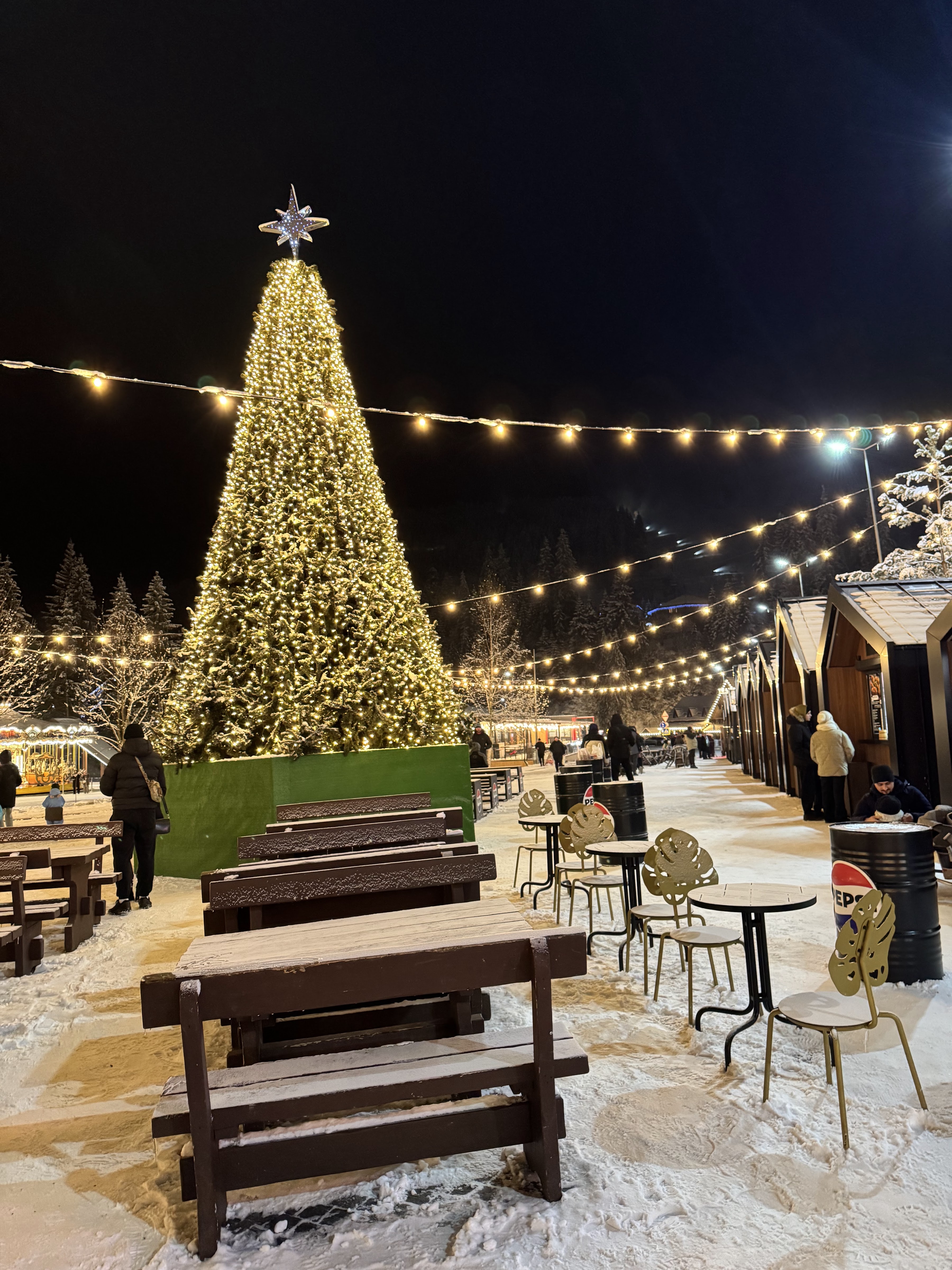 Bukovelʹsʹkyy Yarmarok image 7