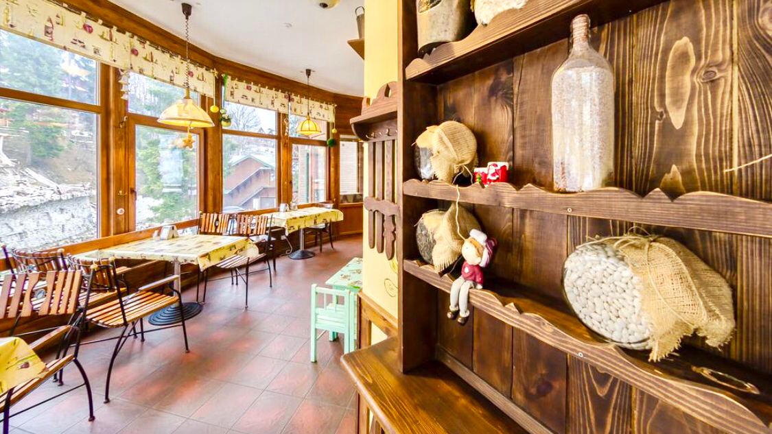 Rondel Bar & Grill image 1