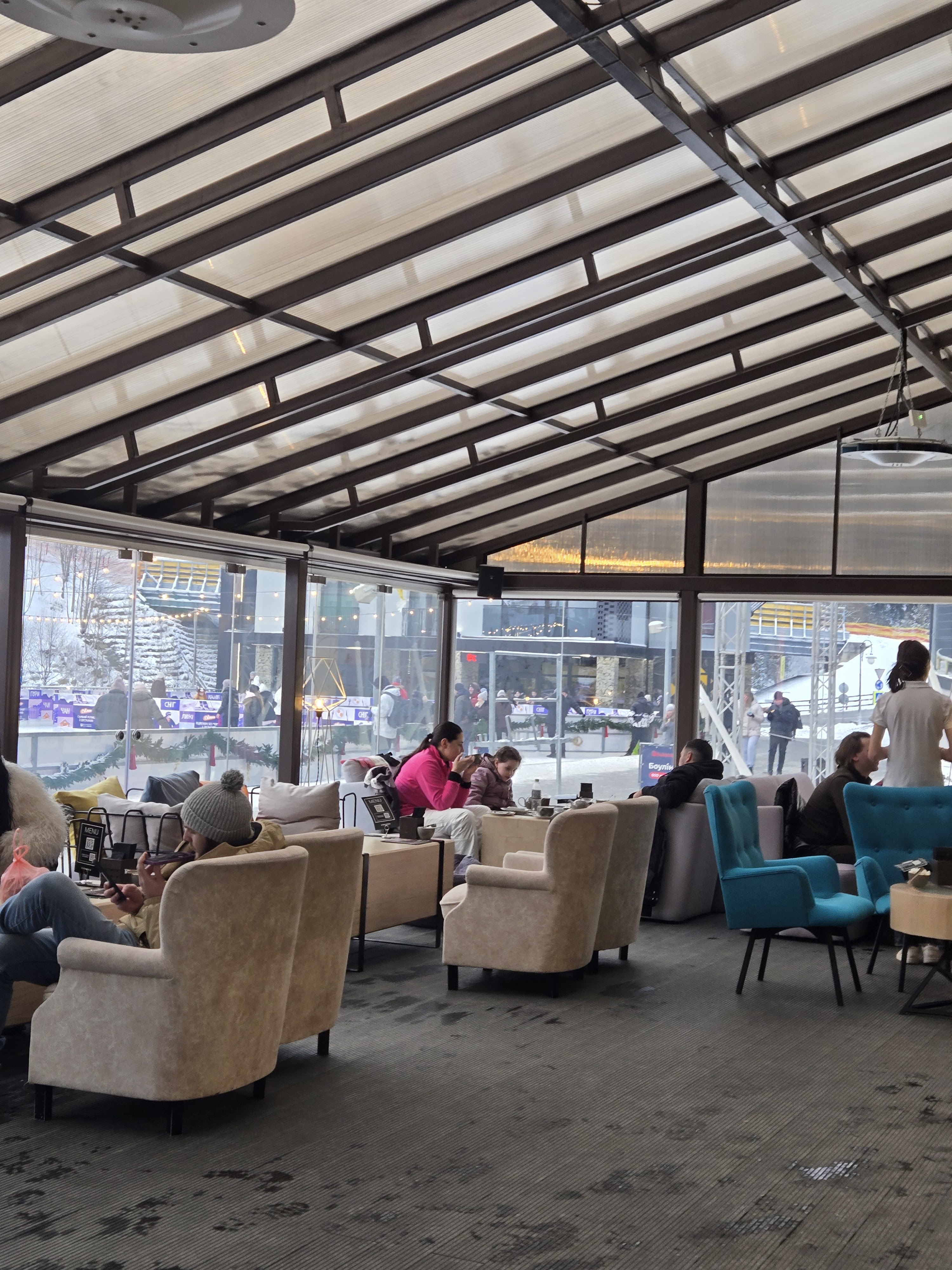 Veranda lounge-zone image 5