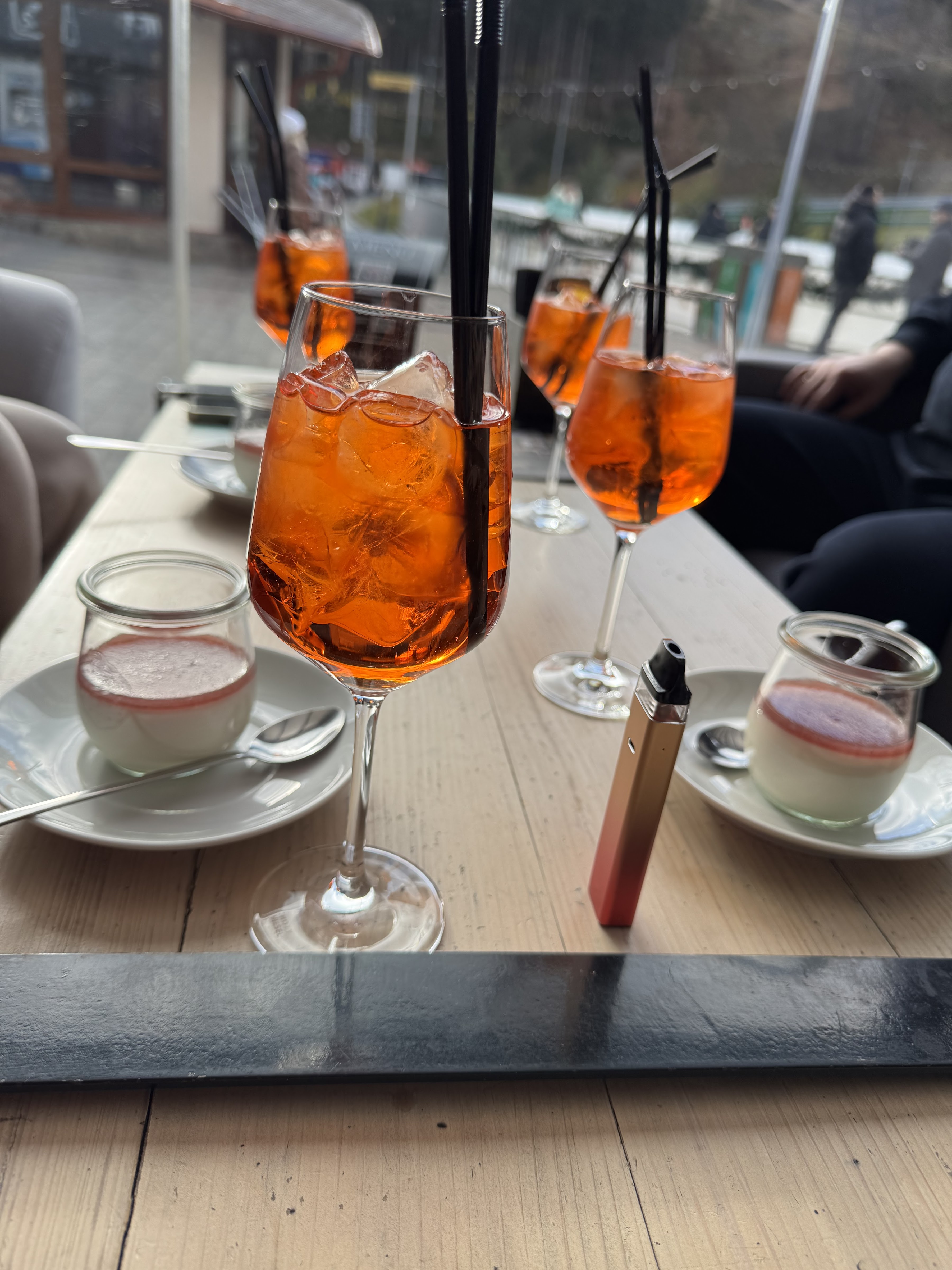 Veranda lounge-zone image 6