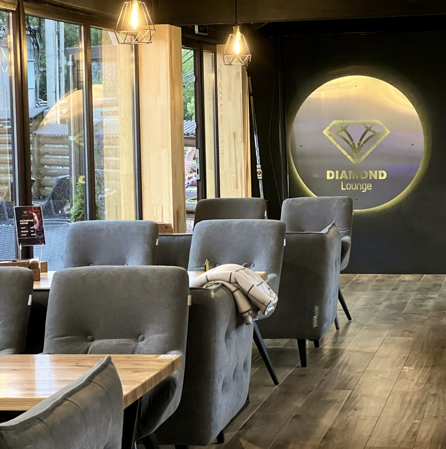 Diamond karaoke Lounge Буковель image 1