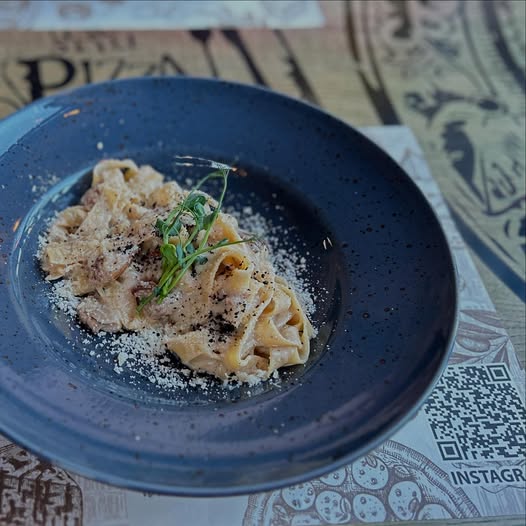 Monysto Піцерія image 7