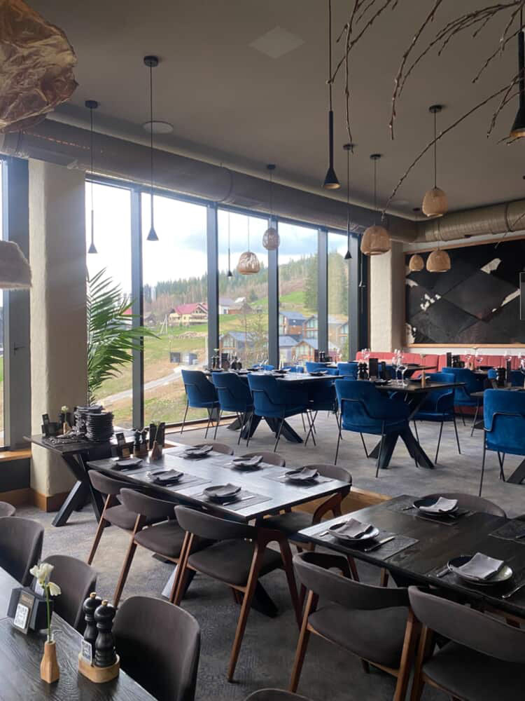 Batoni ресторан грузинської кухні Буковель image 6