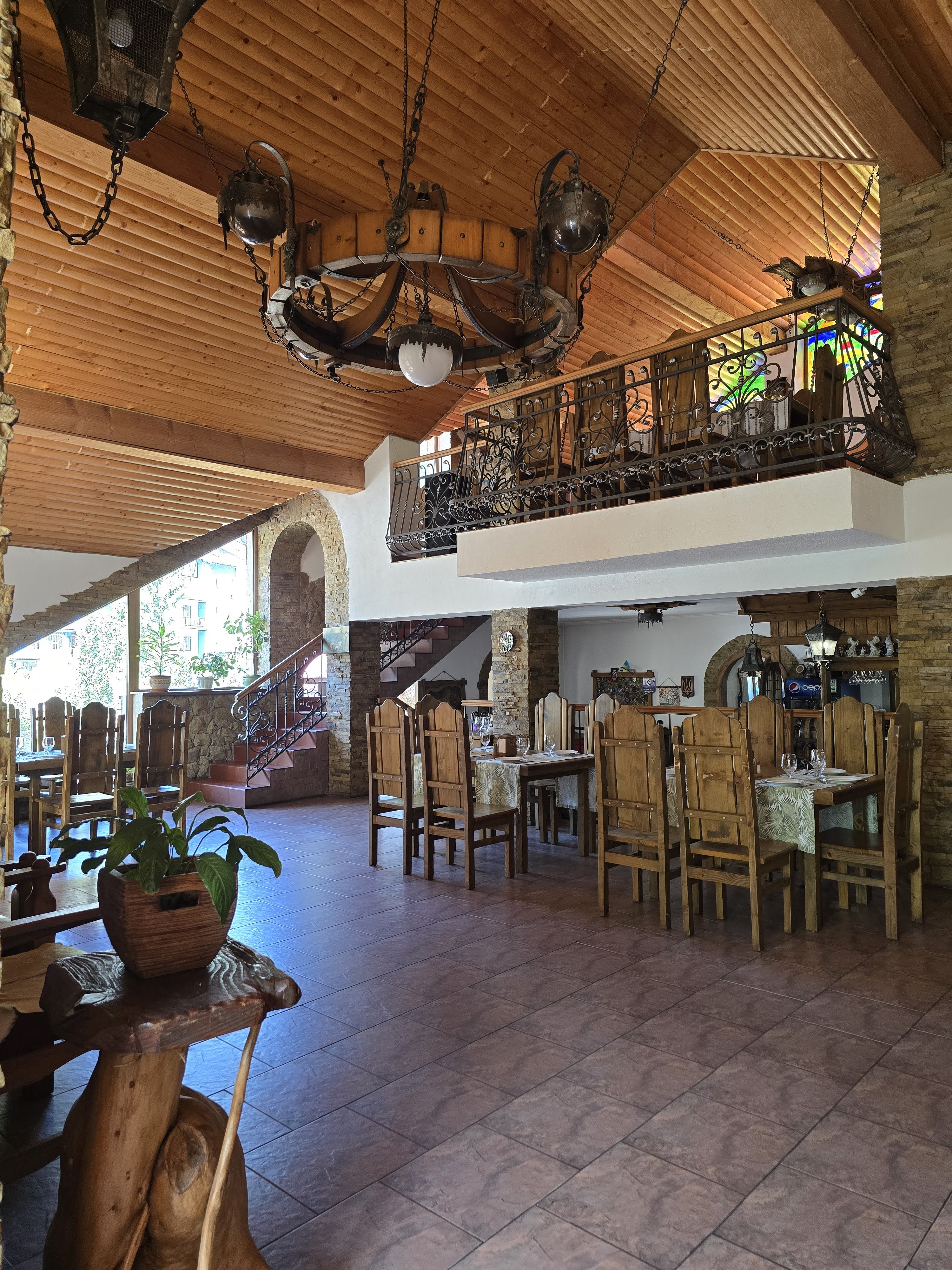 Restoran "Batʹkivsʹkyy Porih" image 4