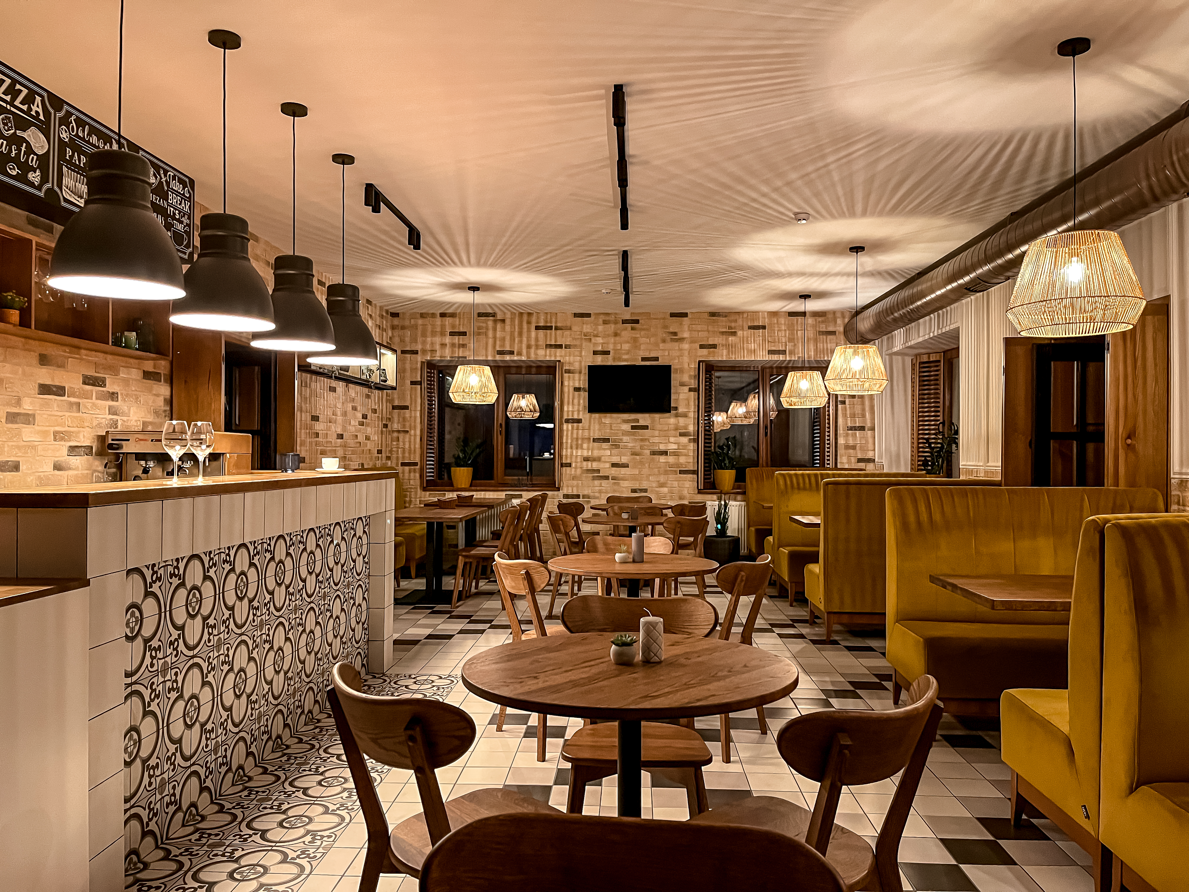 Restaurant Pizzeria image 1