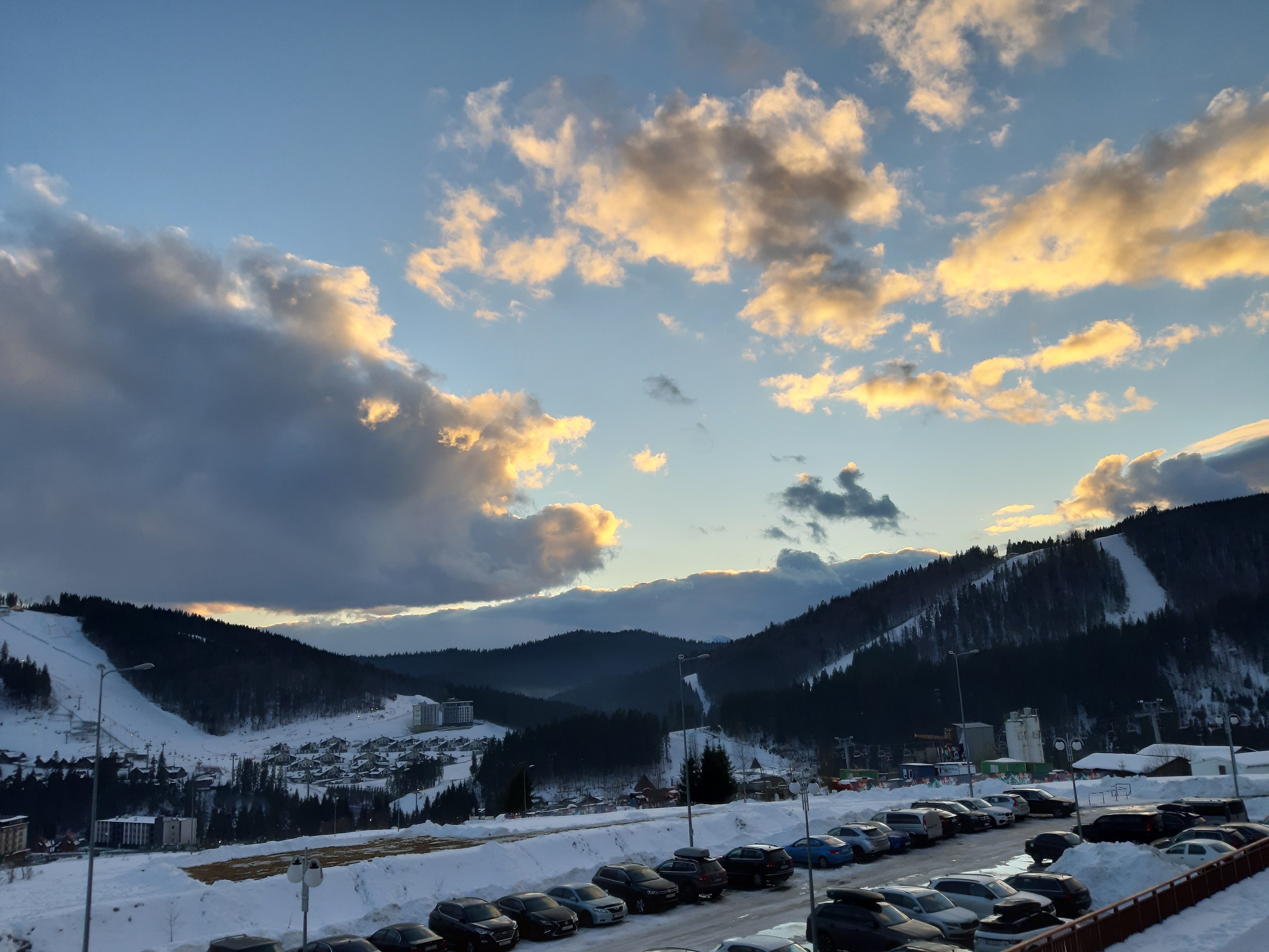 Restaurant B-Zone image 8