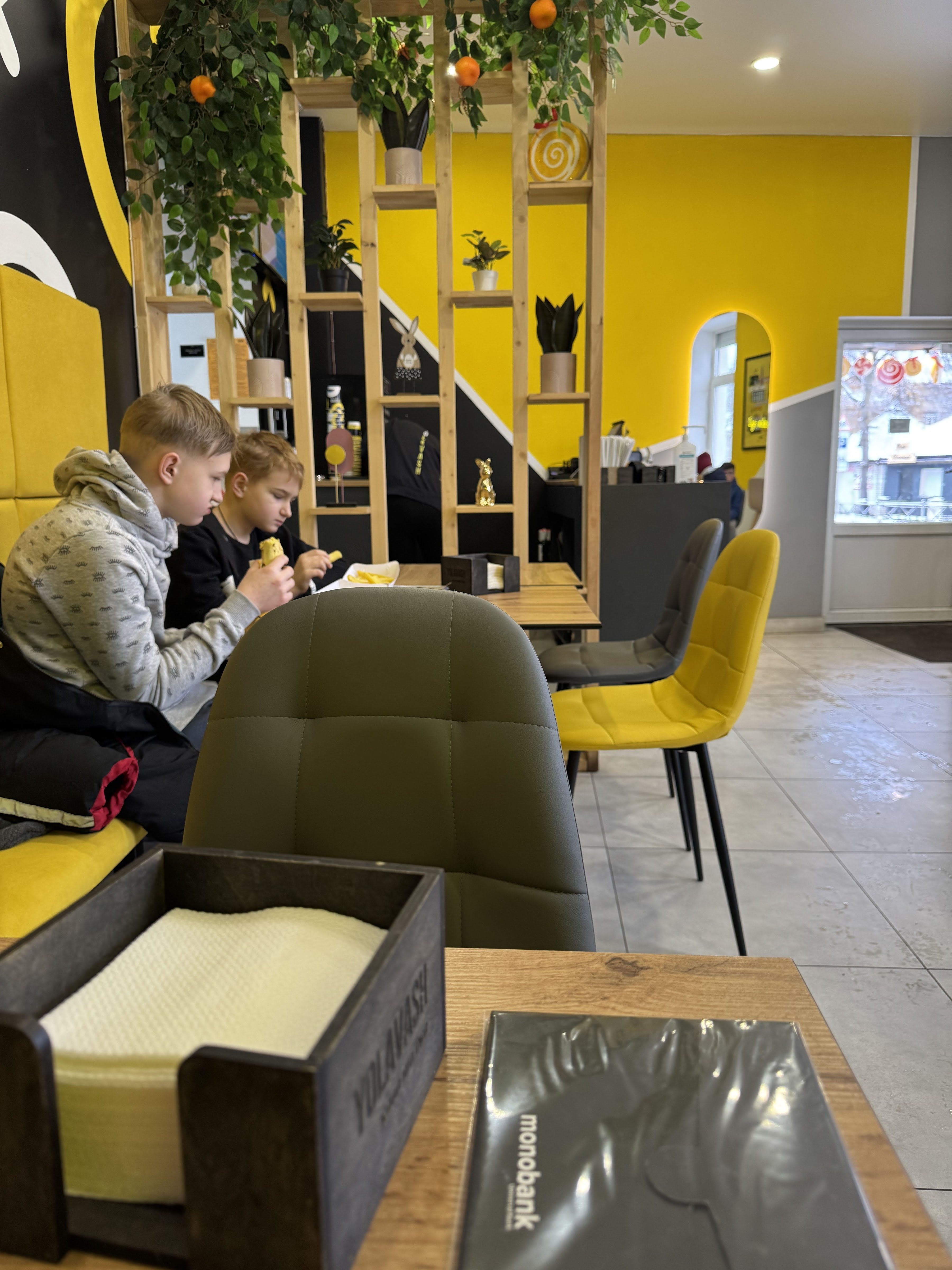 Yolavash Shaurma Ta Kava image 7