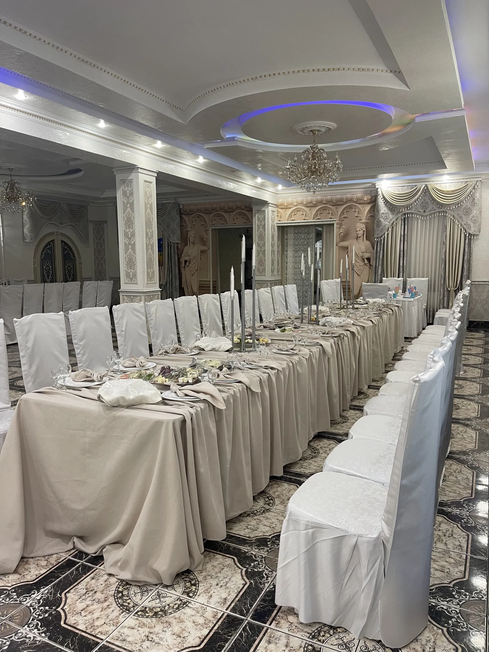 Restoran "Dibrova" image 3