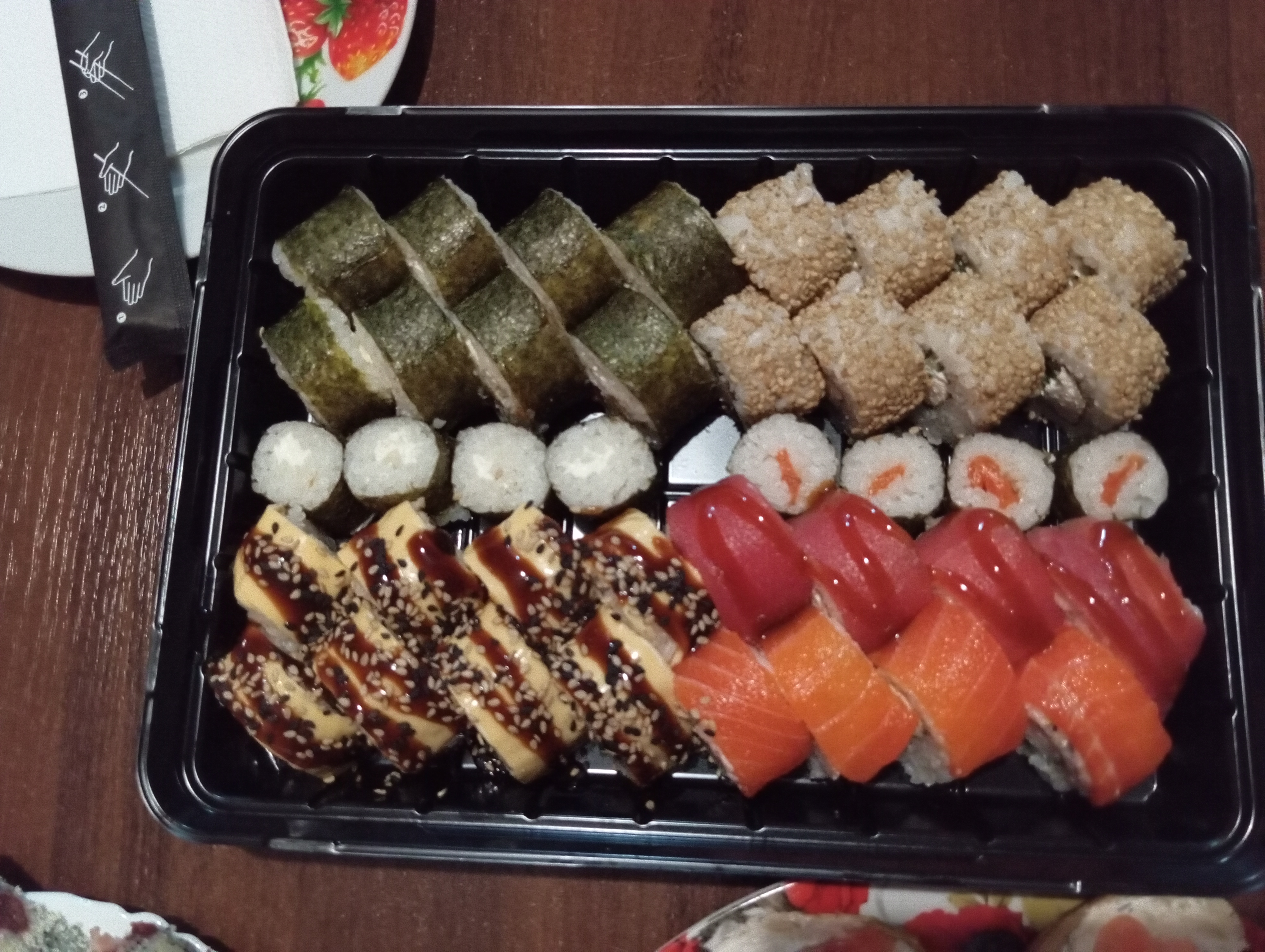 Доставка суші Sushi Zoom image 1