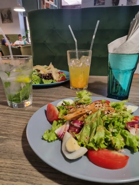 Gallery cafe image 7