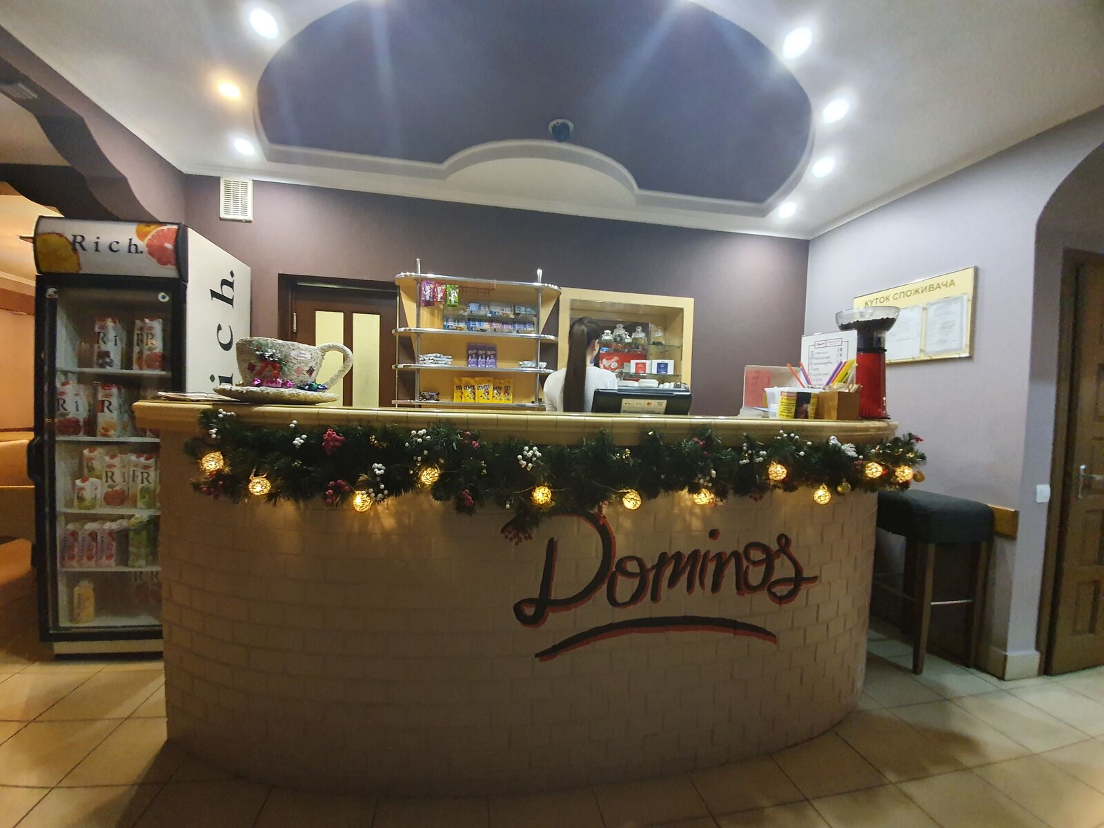 Dominos image 9