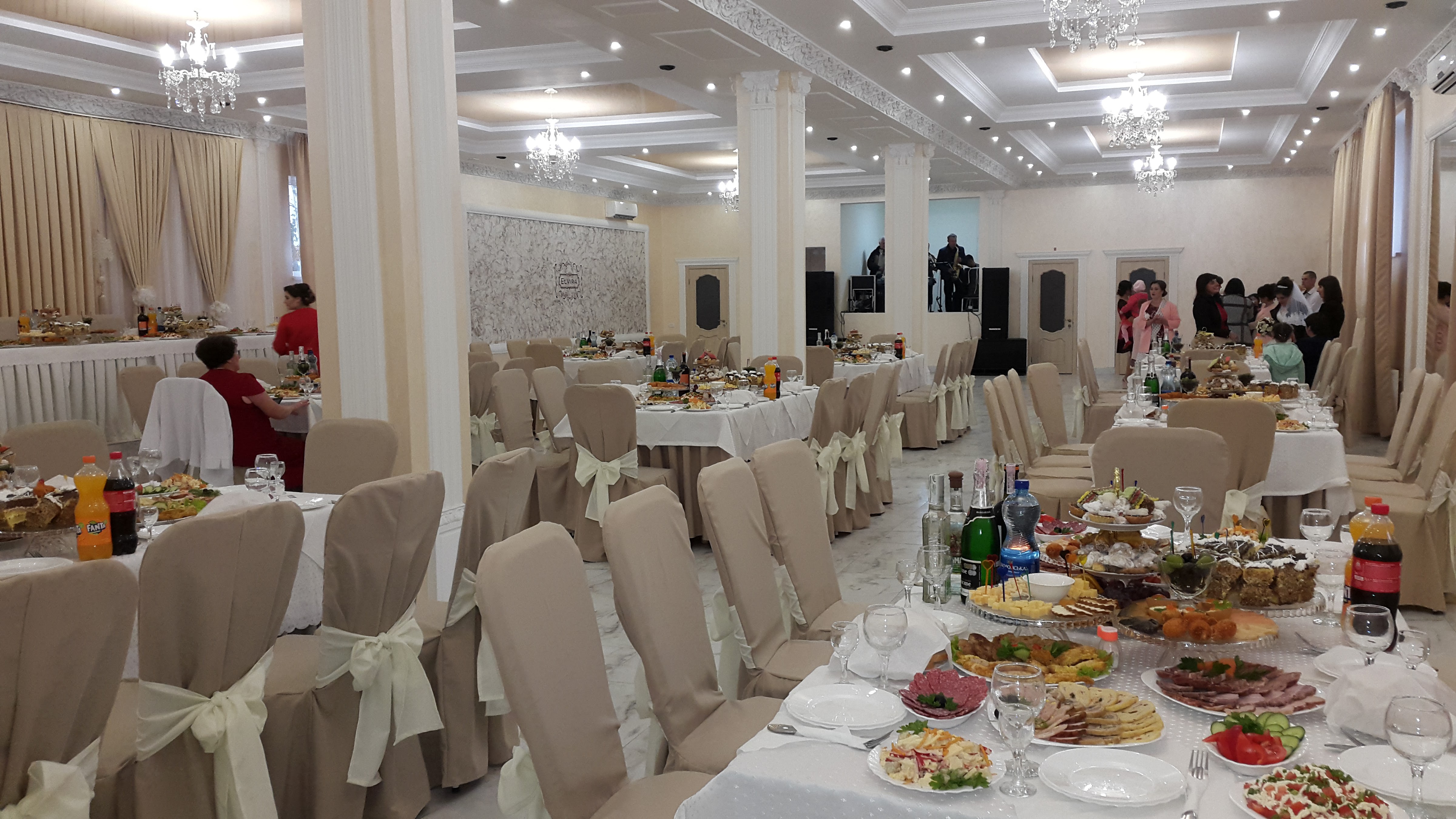 Restaurant Elvira image 1