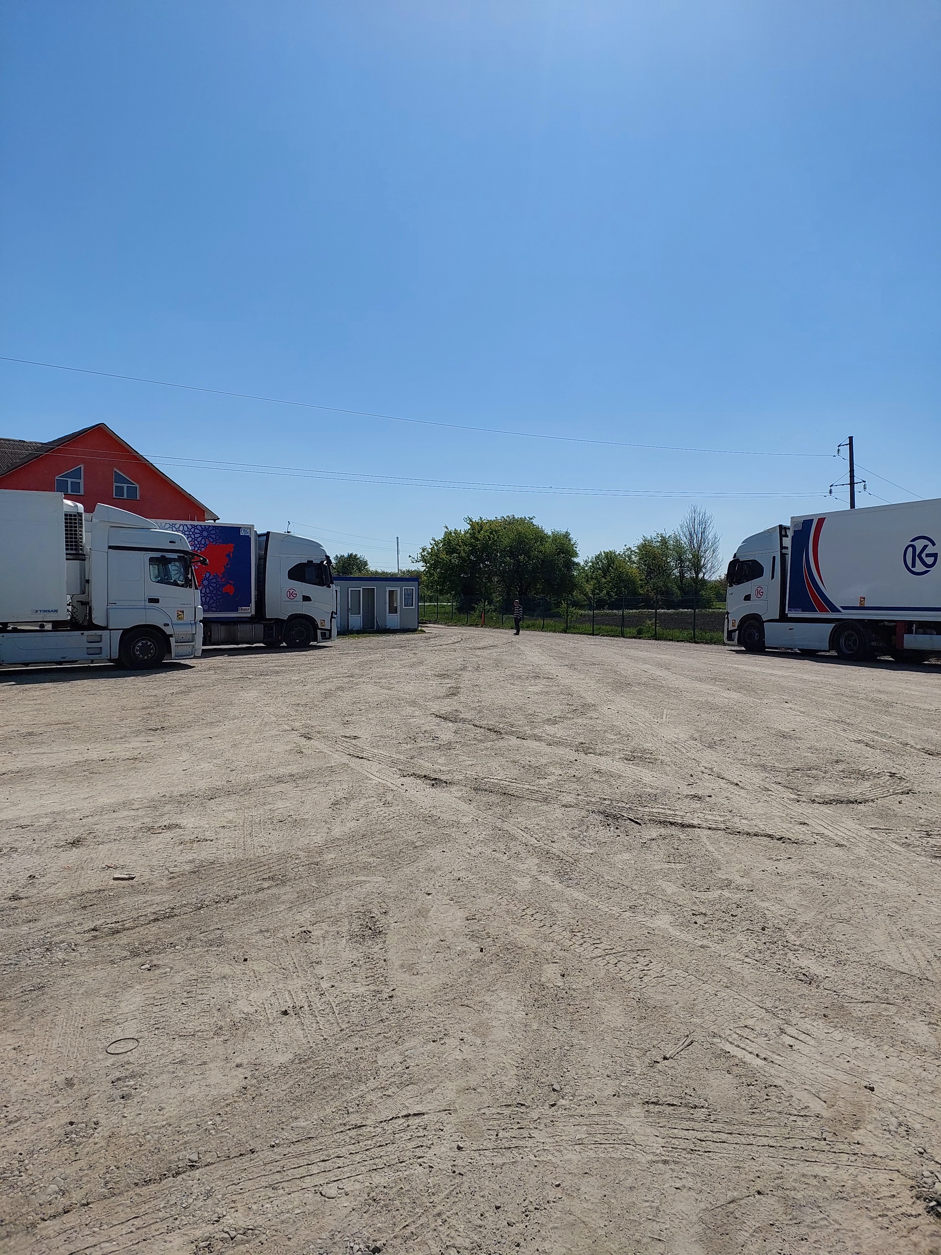 Berke Türk Tır Parkı image 3