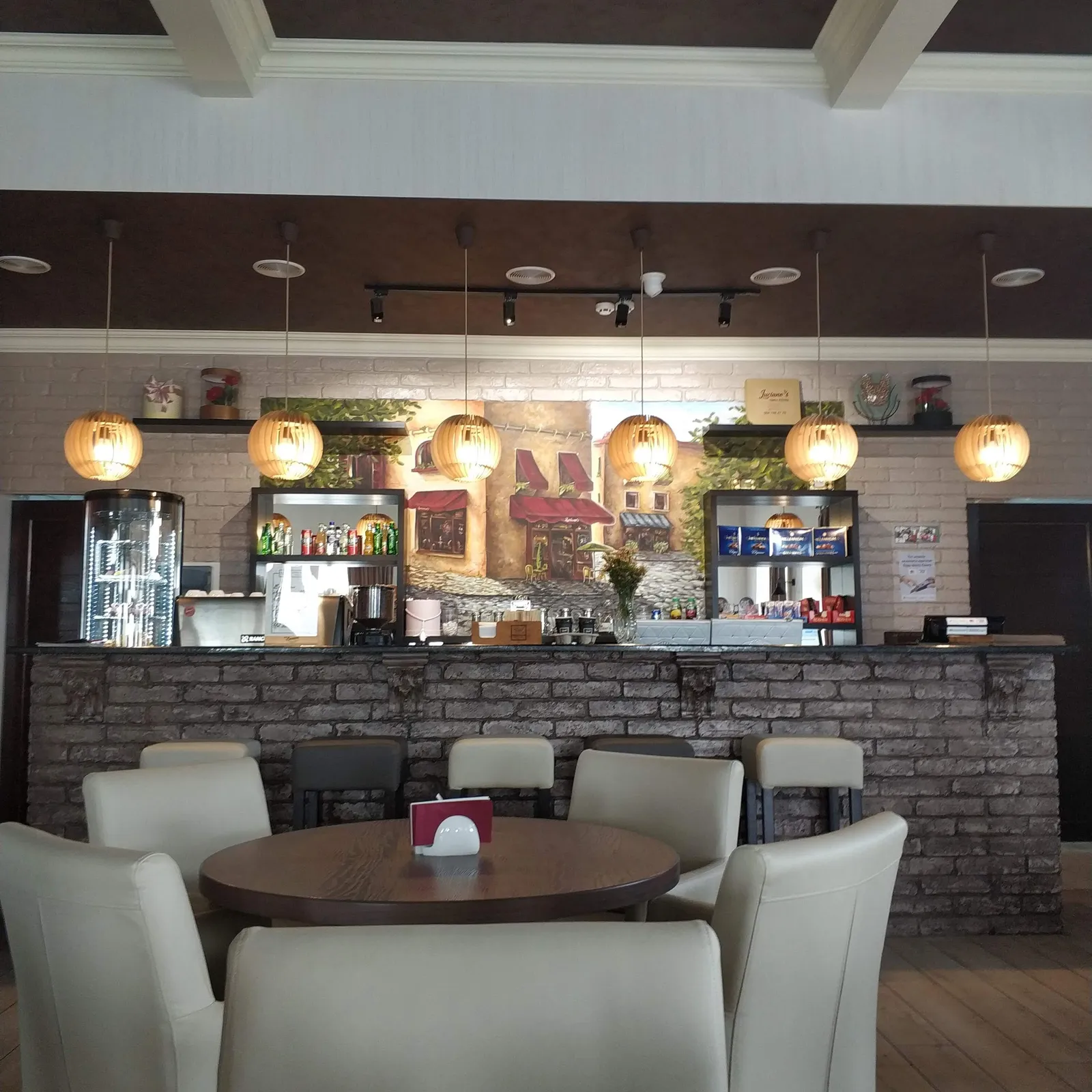 Luciano’s Family Pizzeria image 4