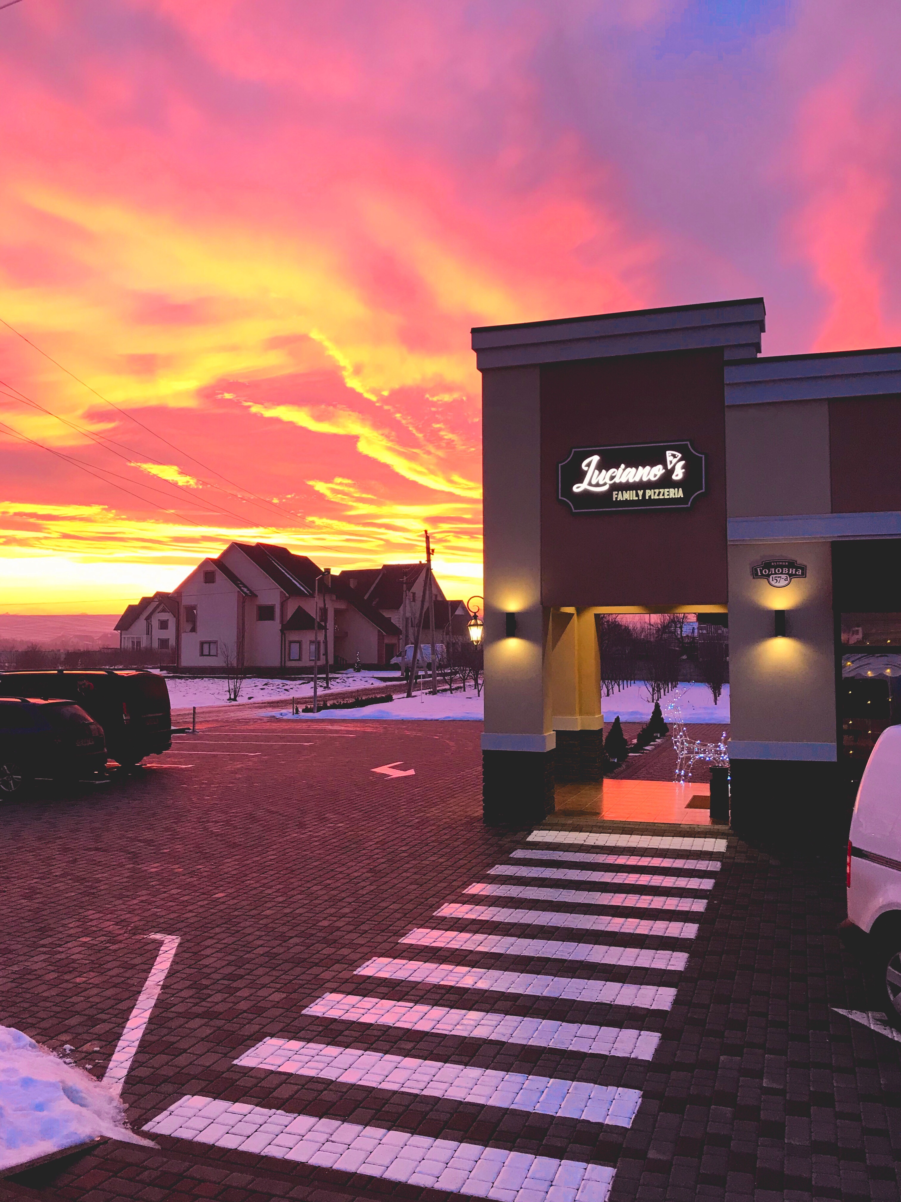 Luciano’s Family Pizzeria image 9