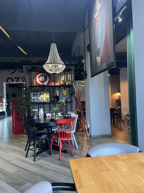 Ozzy Cafe image 8