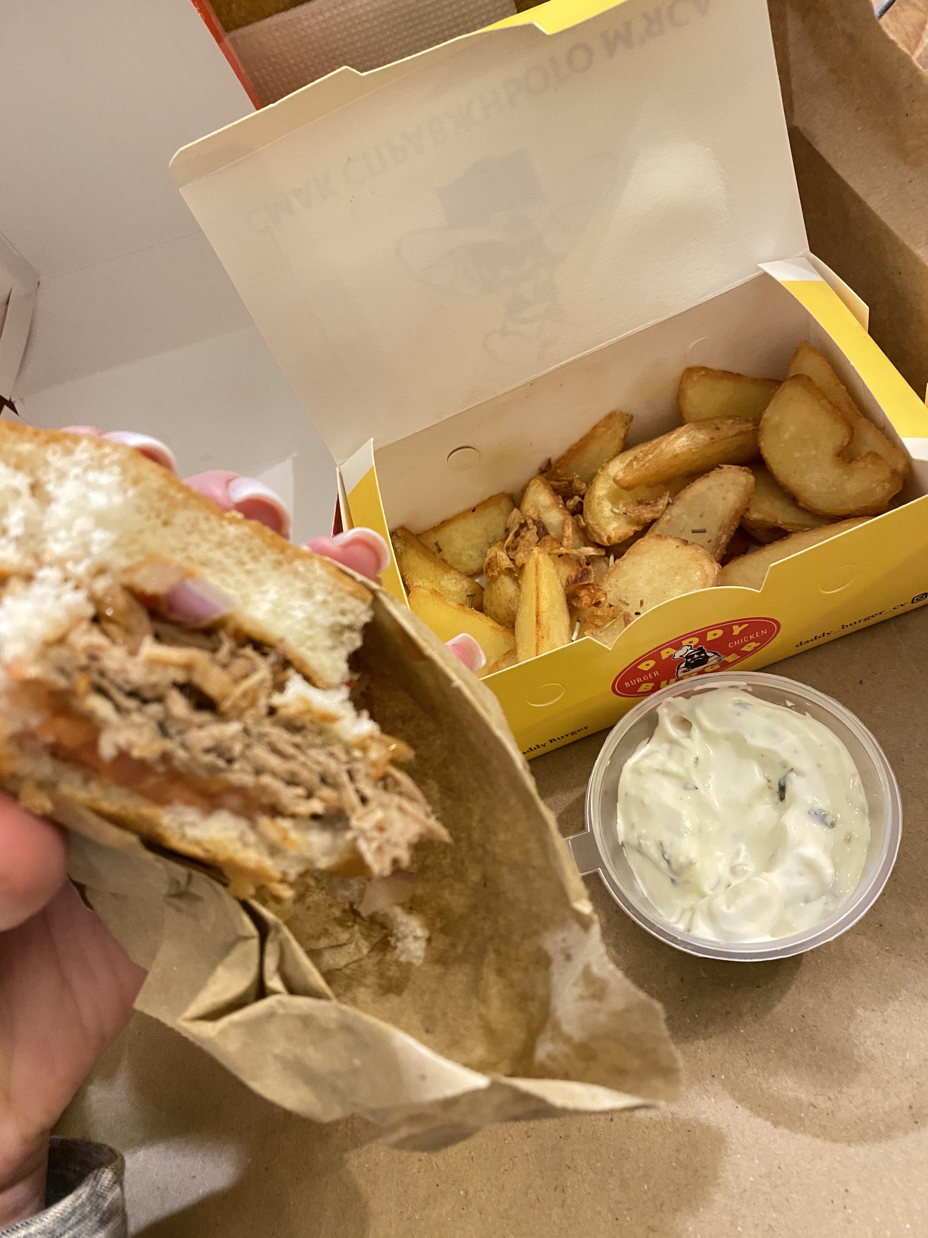 Daddy Burger image 6