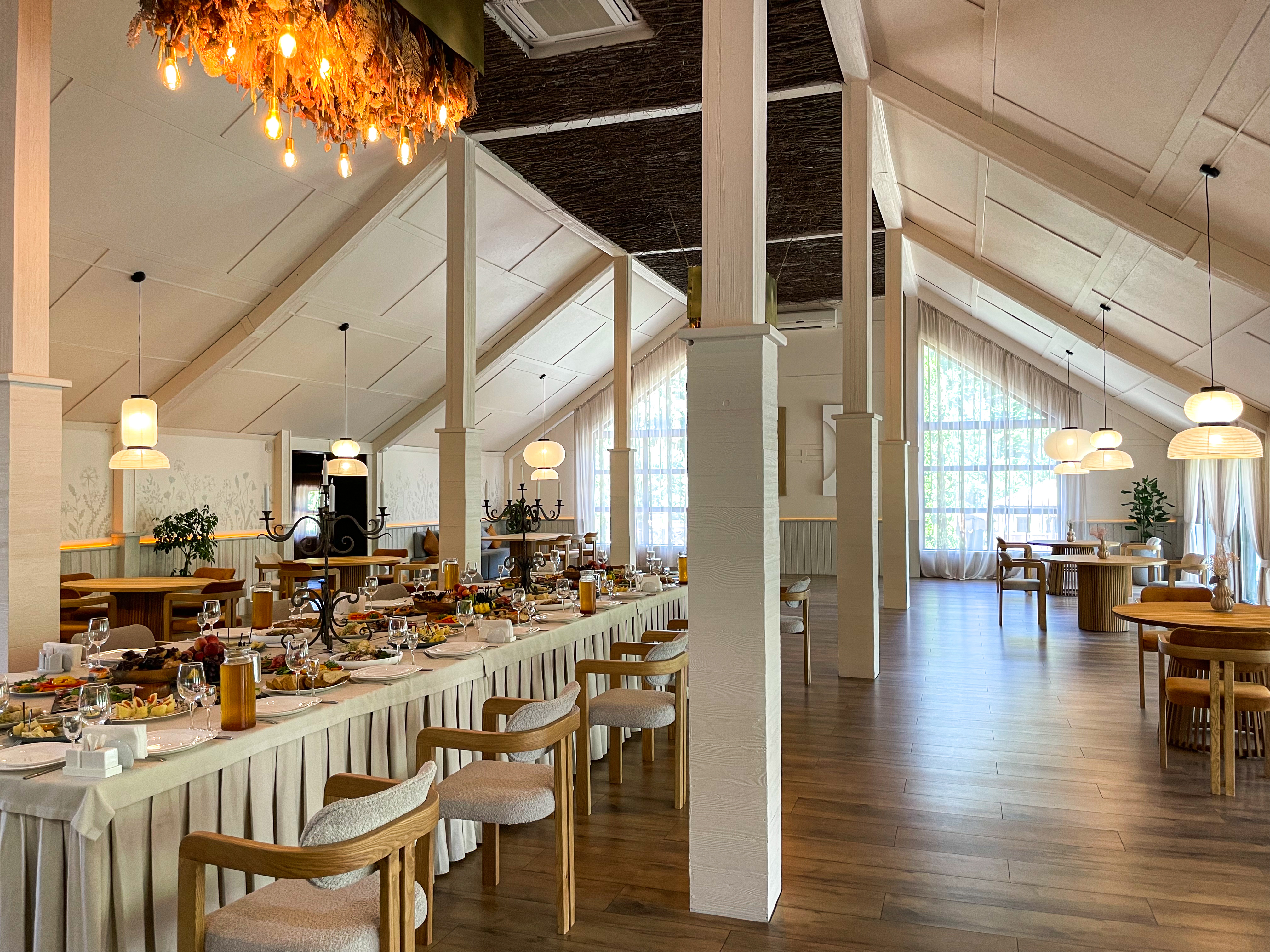 Orlyne Hnizdo image 1