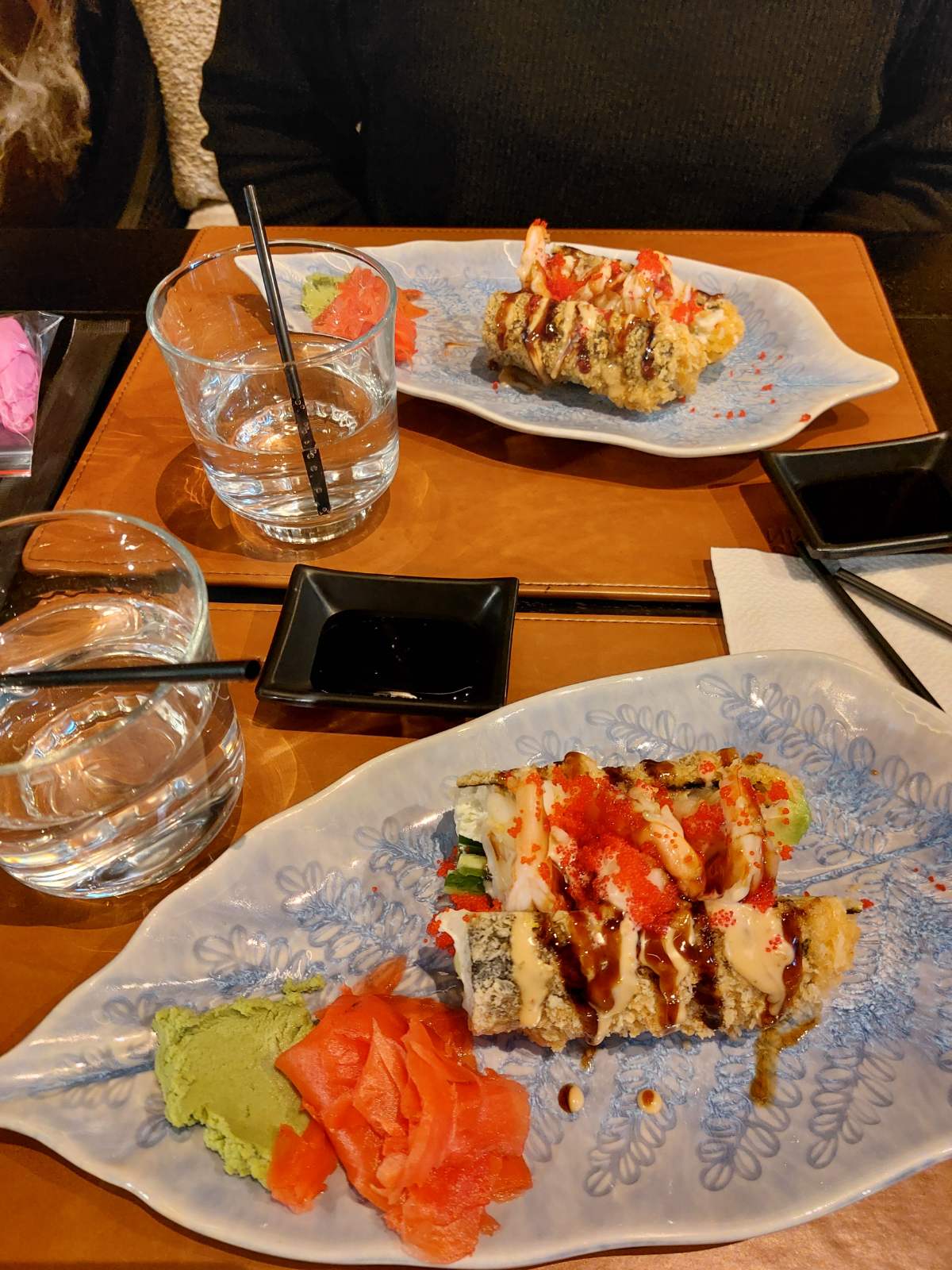 Rozhevyy Sushi Laundzh image 4