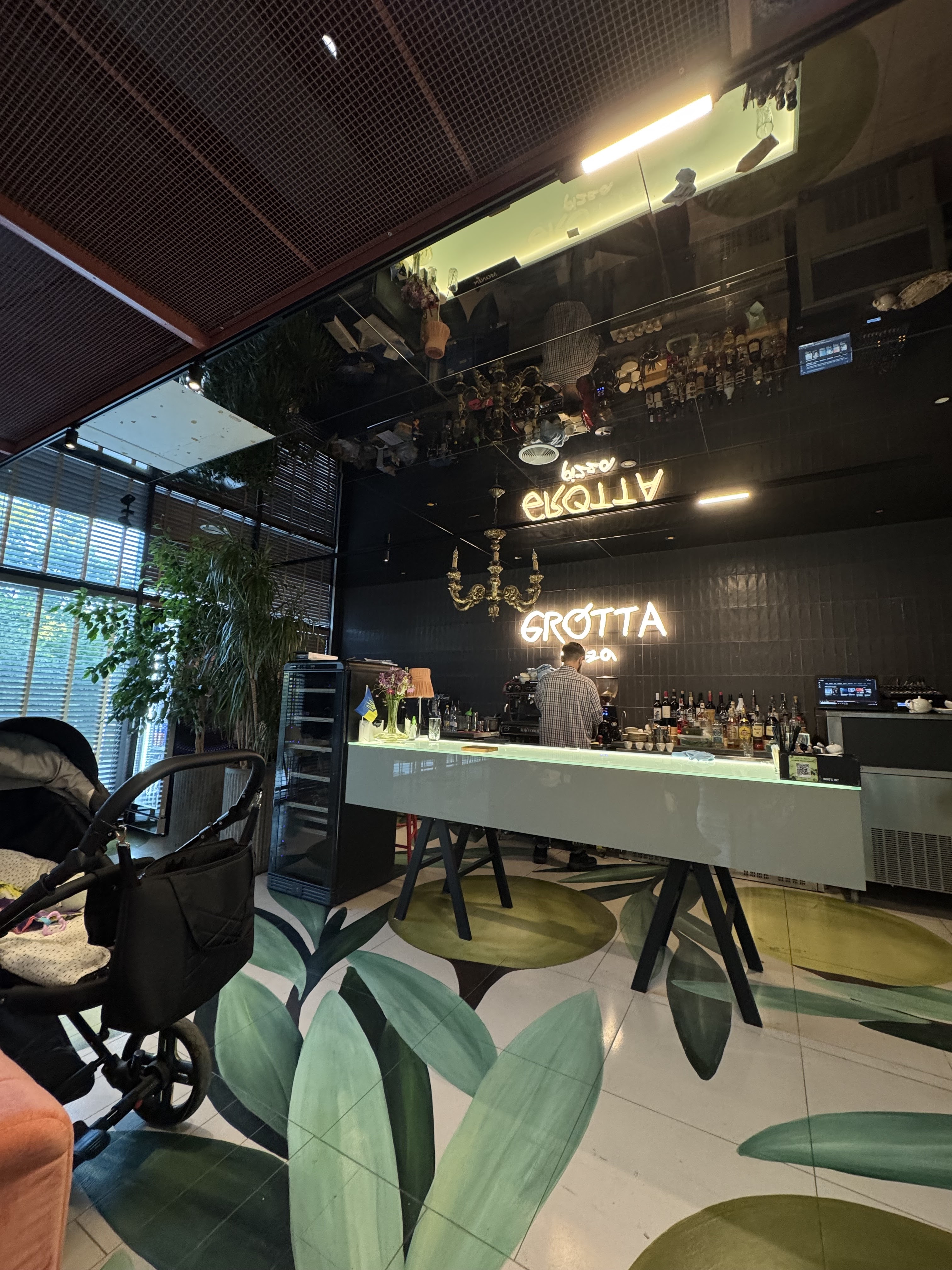 Grotta Pizza image 8