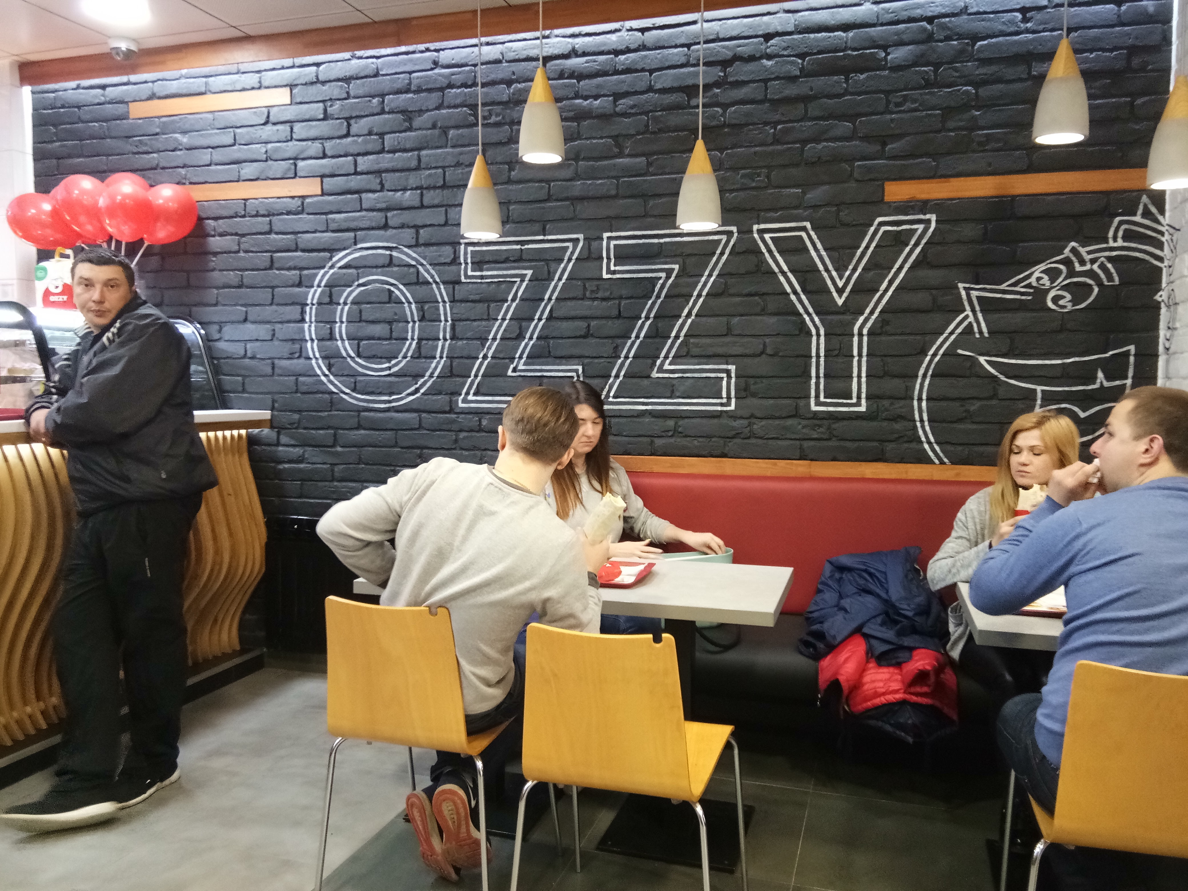 OZZY Fast food image 9