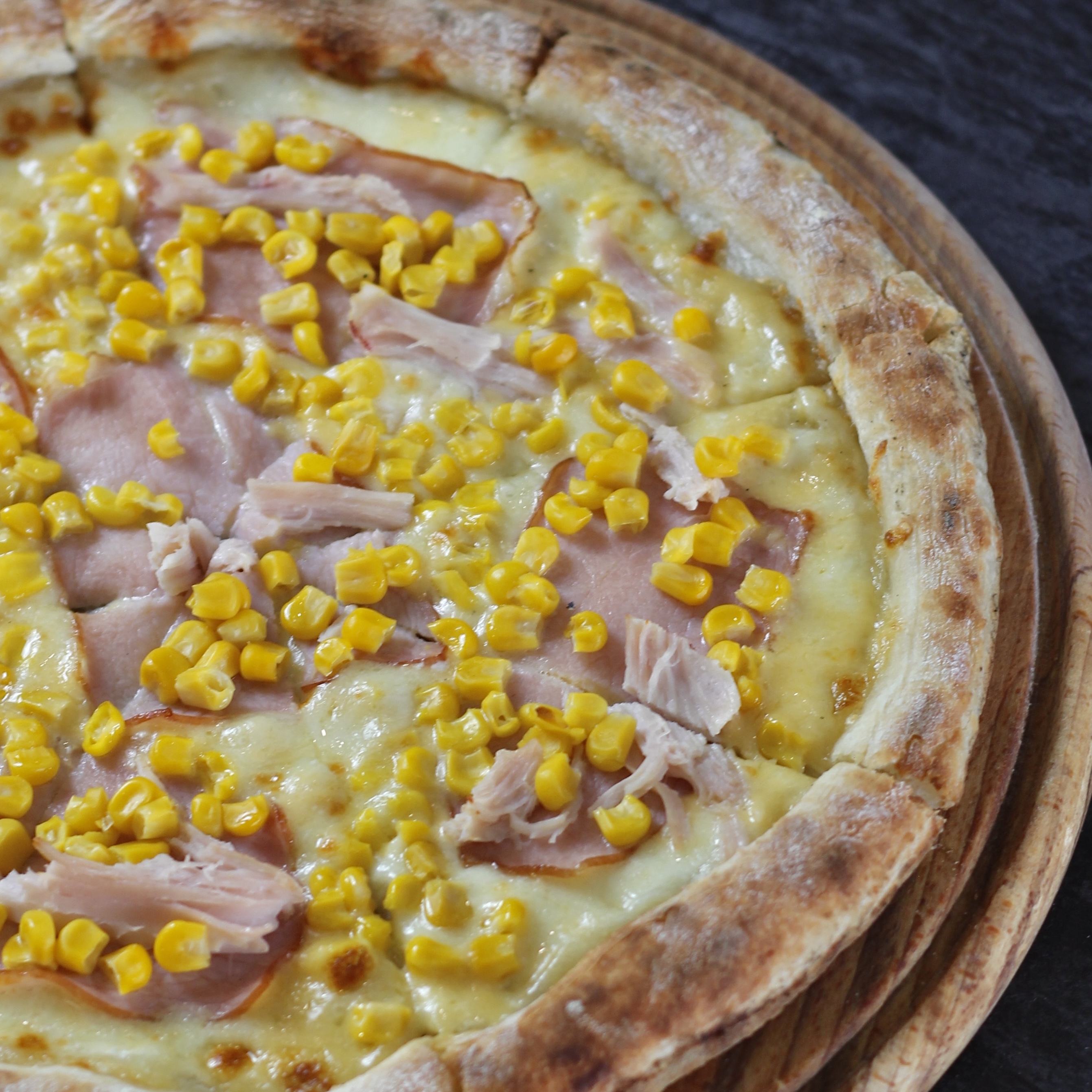 Choice sushi and pizza image 8