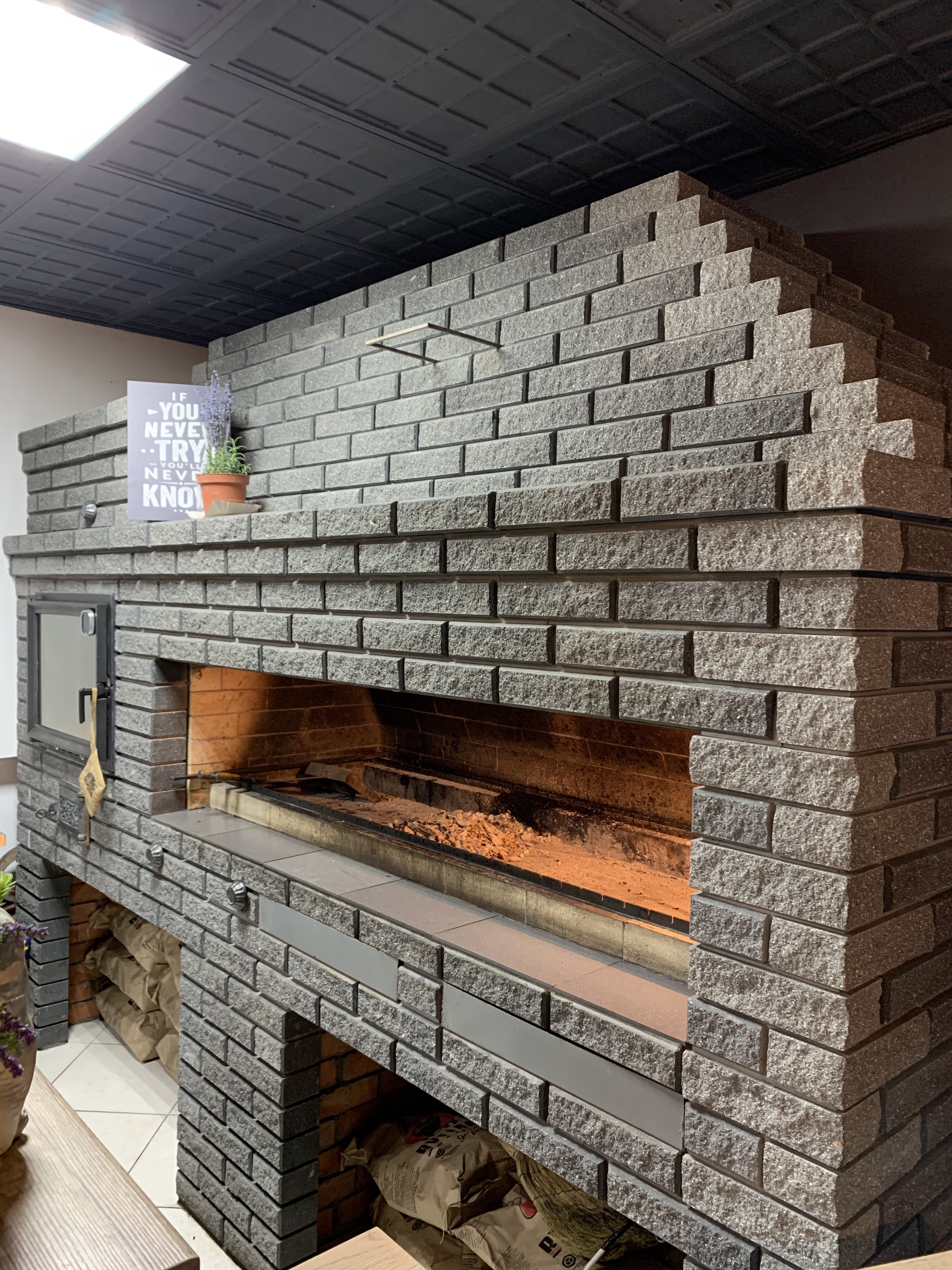 MANGAL Grill House image 4