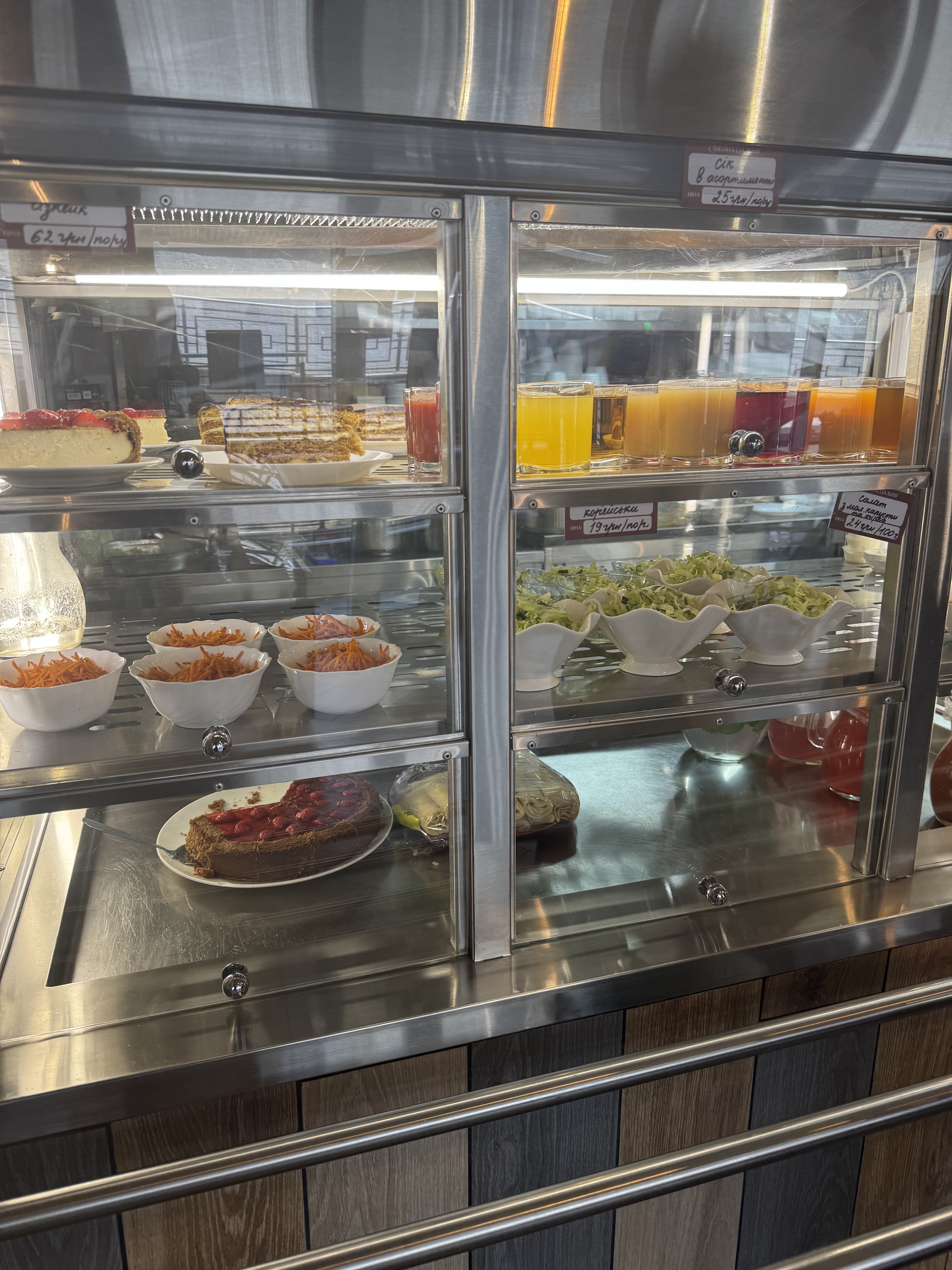 Сімейна їдальня image 9