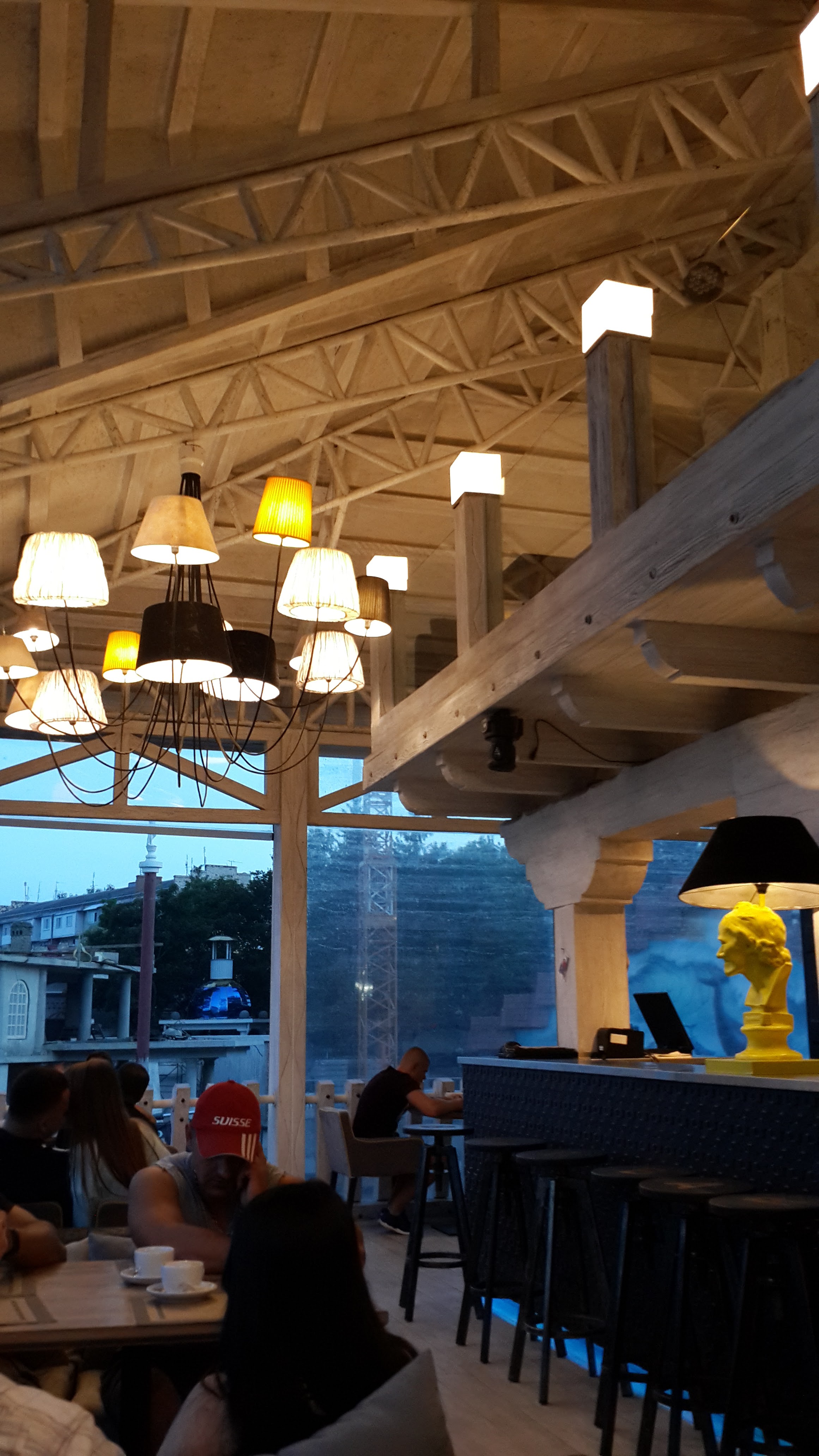 Parkova Vezha, Restoran image 4